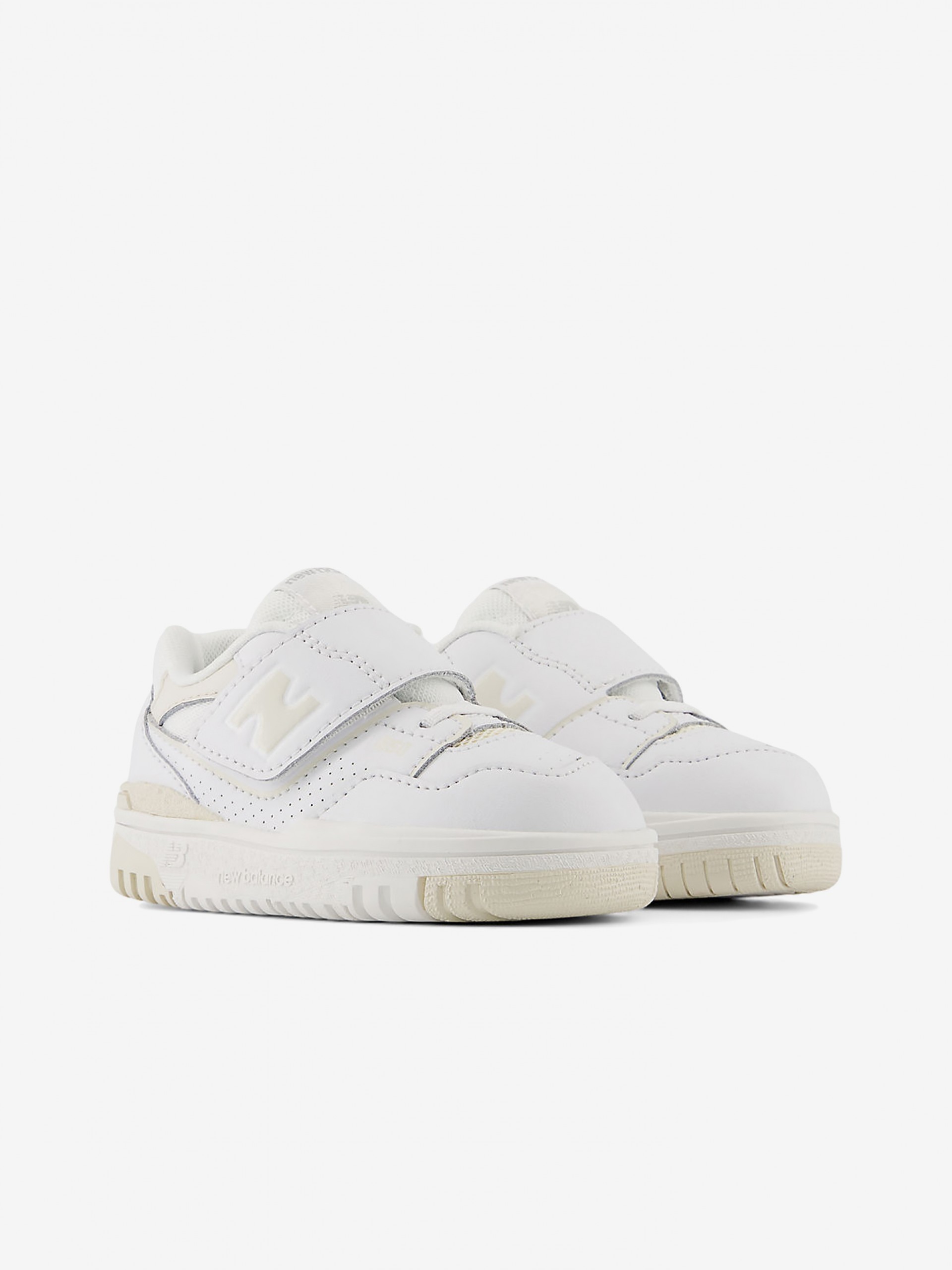 Sapatilhas New Balance IHB550 V1