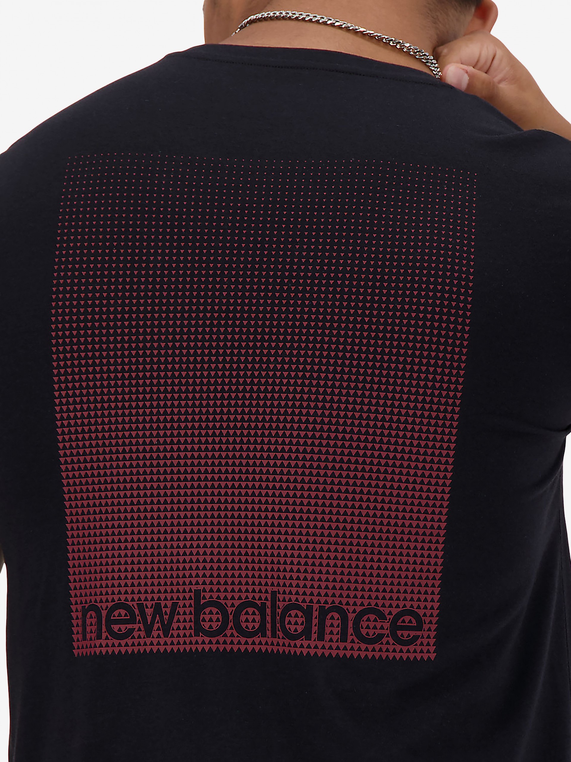 Camiseta New Balance Heathertech Graphic