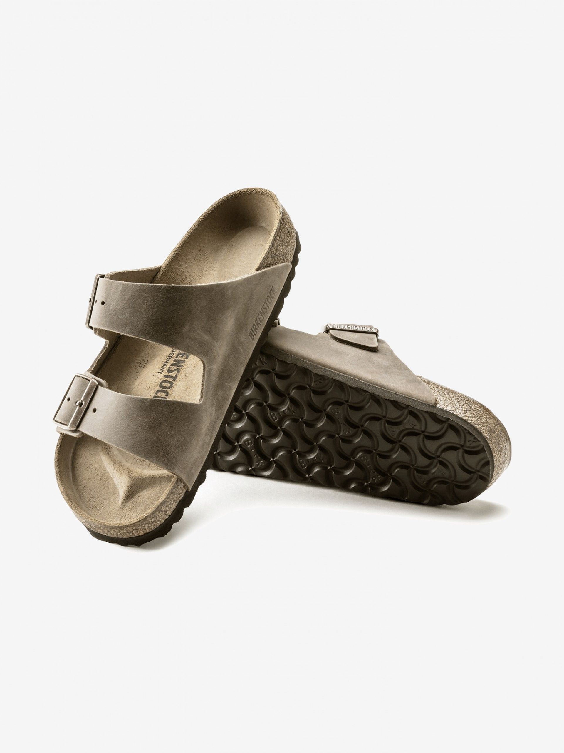 Chinelos Birkenstock Arizona Oiled Leather Castanhos