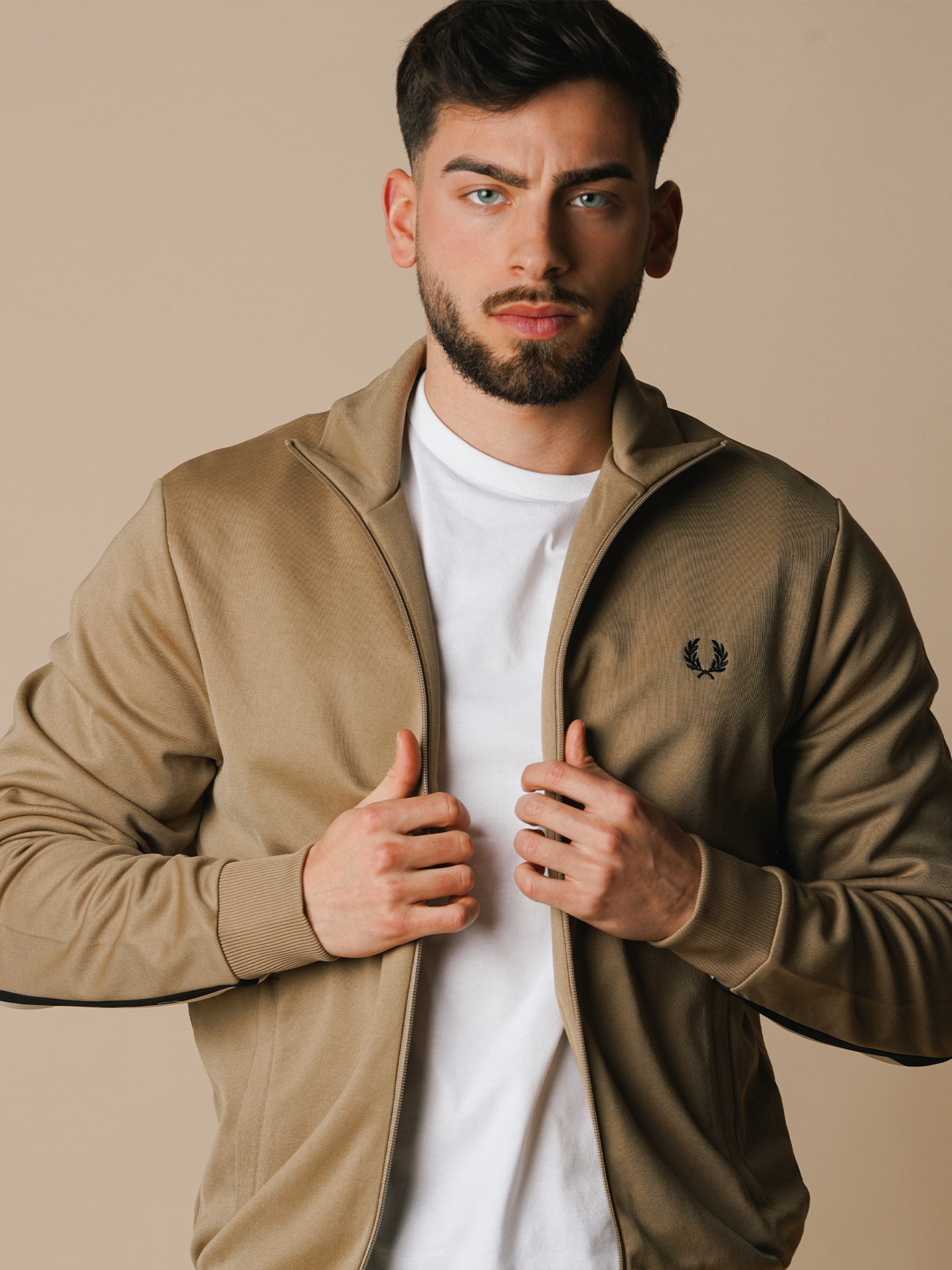 Casaco Fred Perry Tape Detail Track