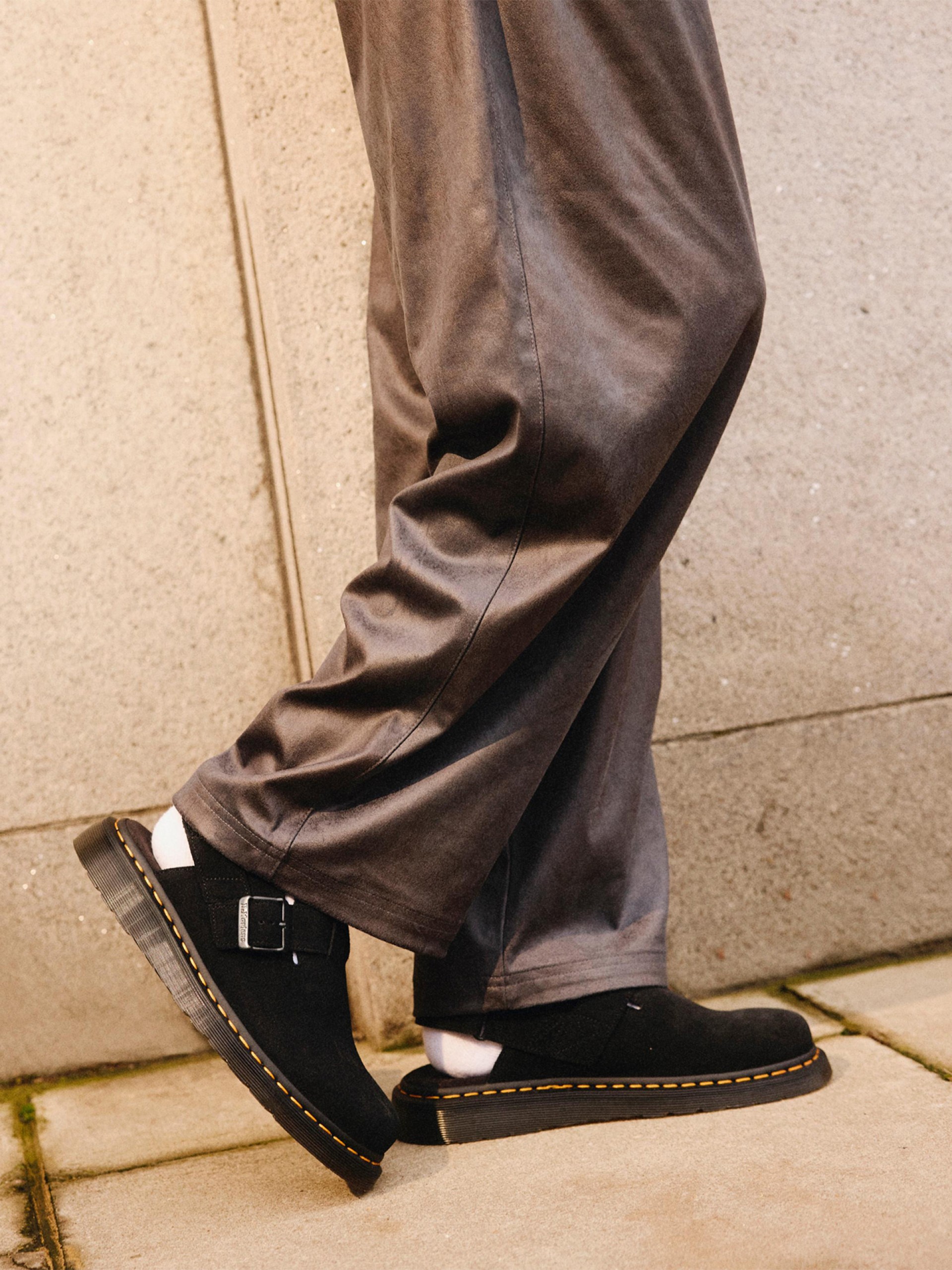 Dr. Martens Jorge II Sandals