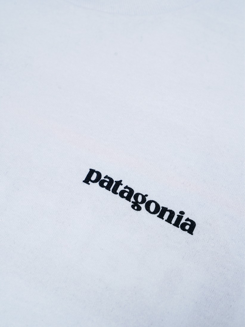Camiseta Patagonia P-6 Logo Responsabili-Tee