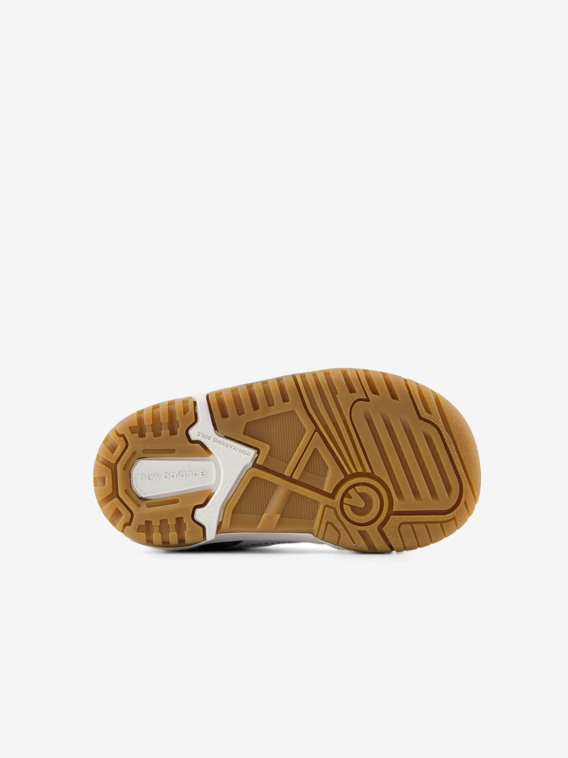 Sapatilhas New Balance IHB550 V1