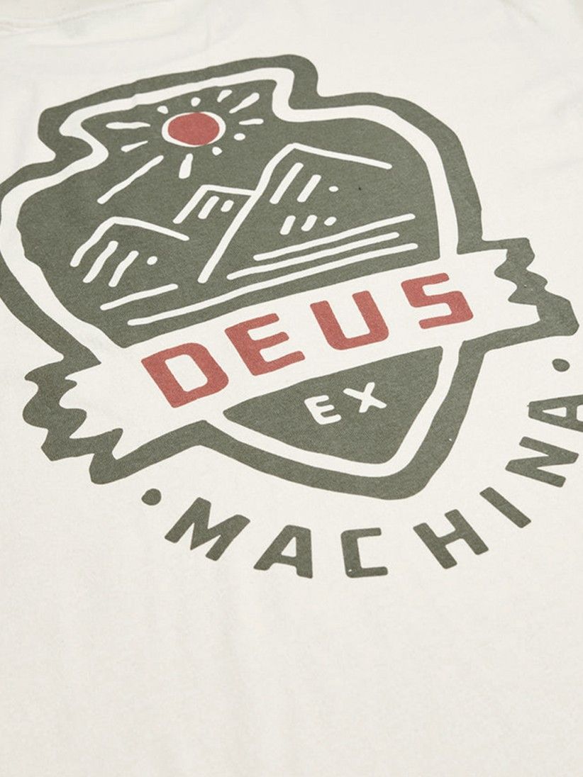 Camiseta Deus Ex Machina Out Doors
