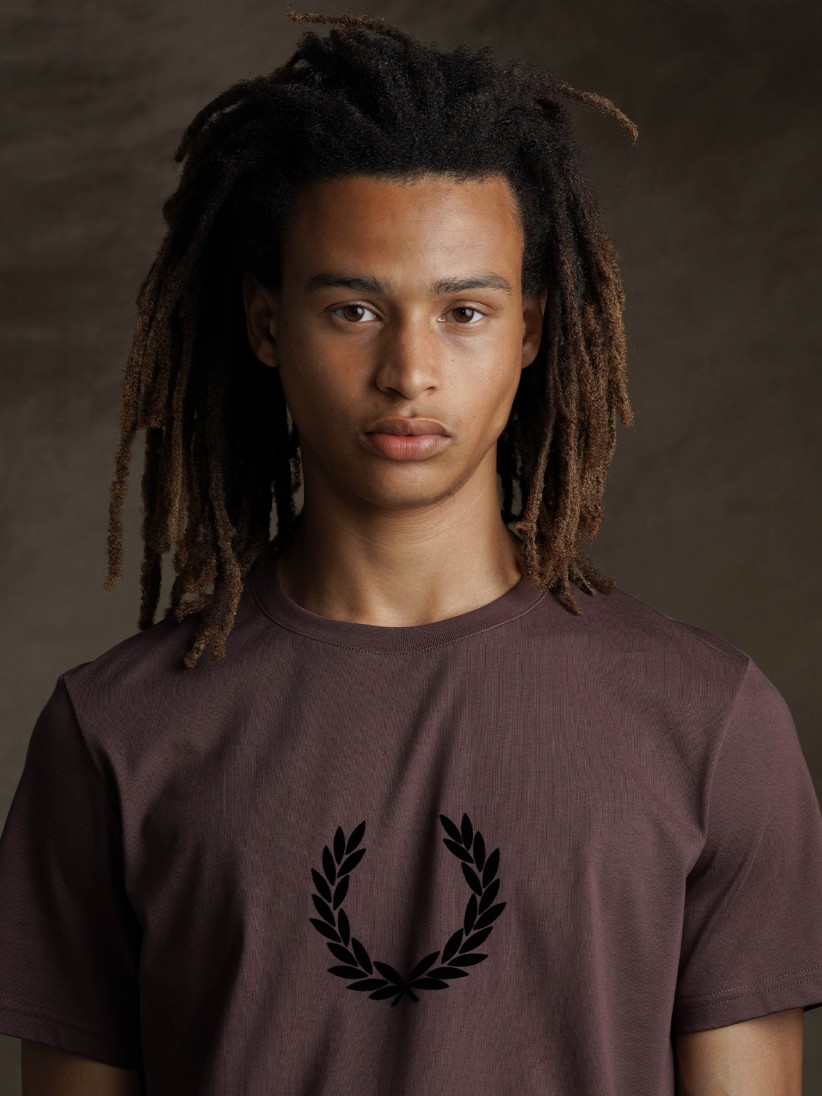 Fred Perry Textured Laurel Wreath T-shirt