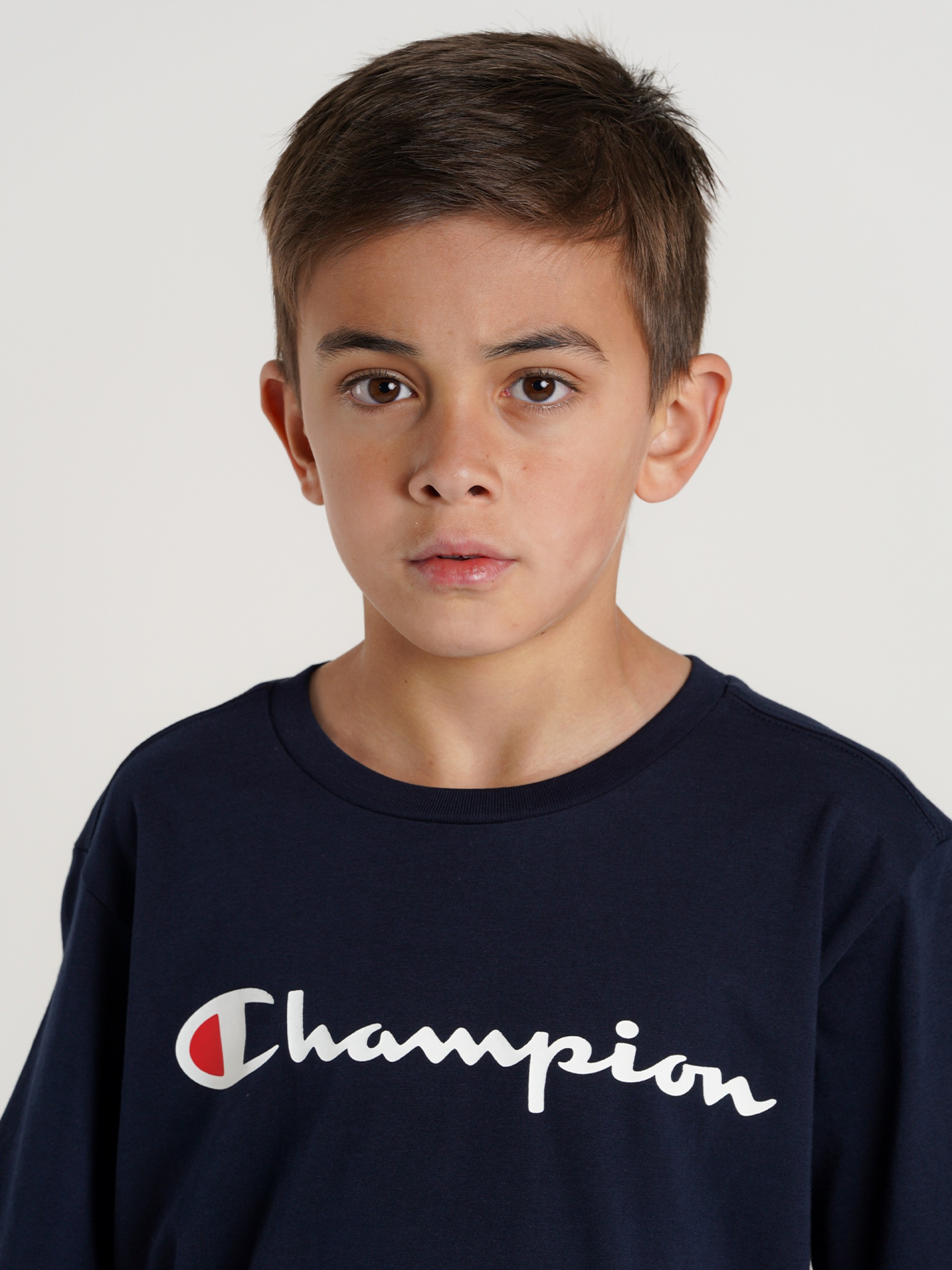 Camiseta Champion Legacy Script Logo Kids