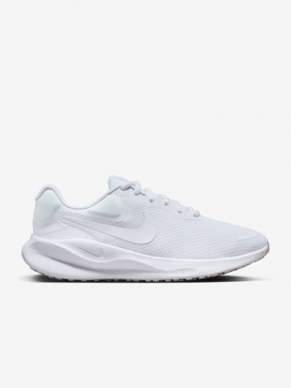 Nike Revolution 7 Trainers