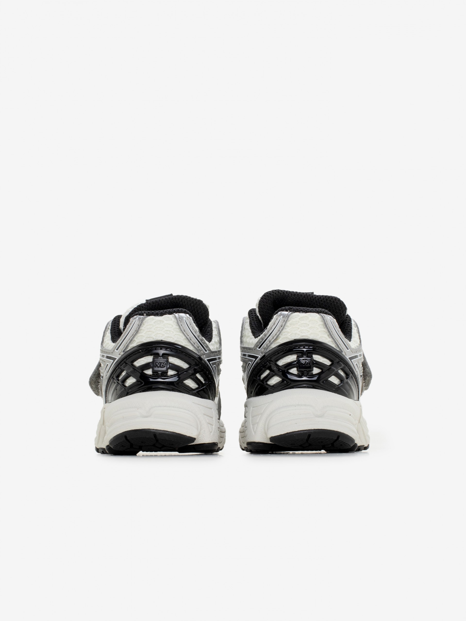 Sapatilhas New Balance IV1906 V1