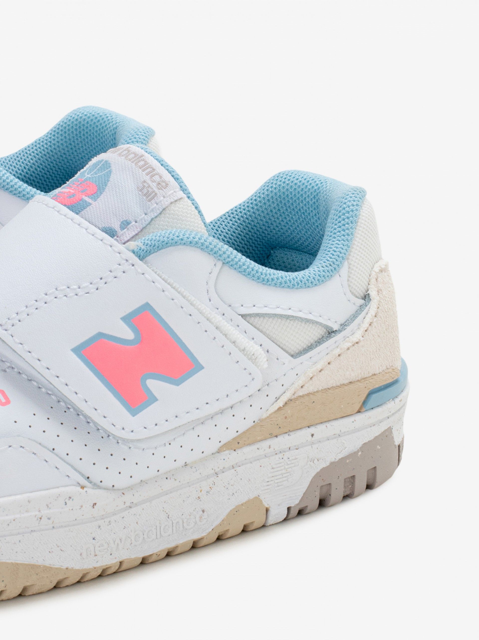 Sapatilhas New Balance IHB550 V1