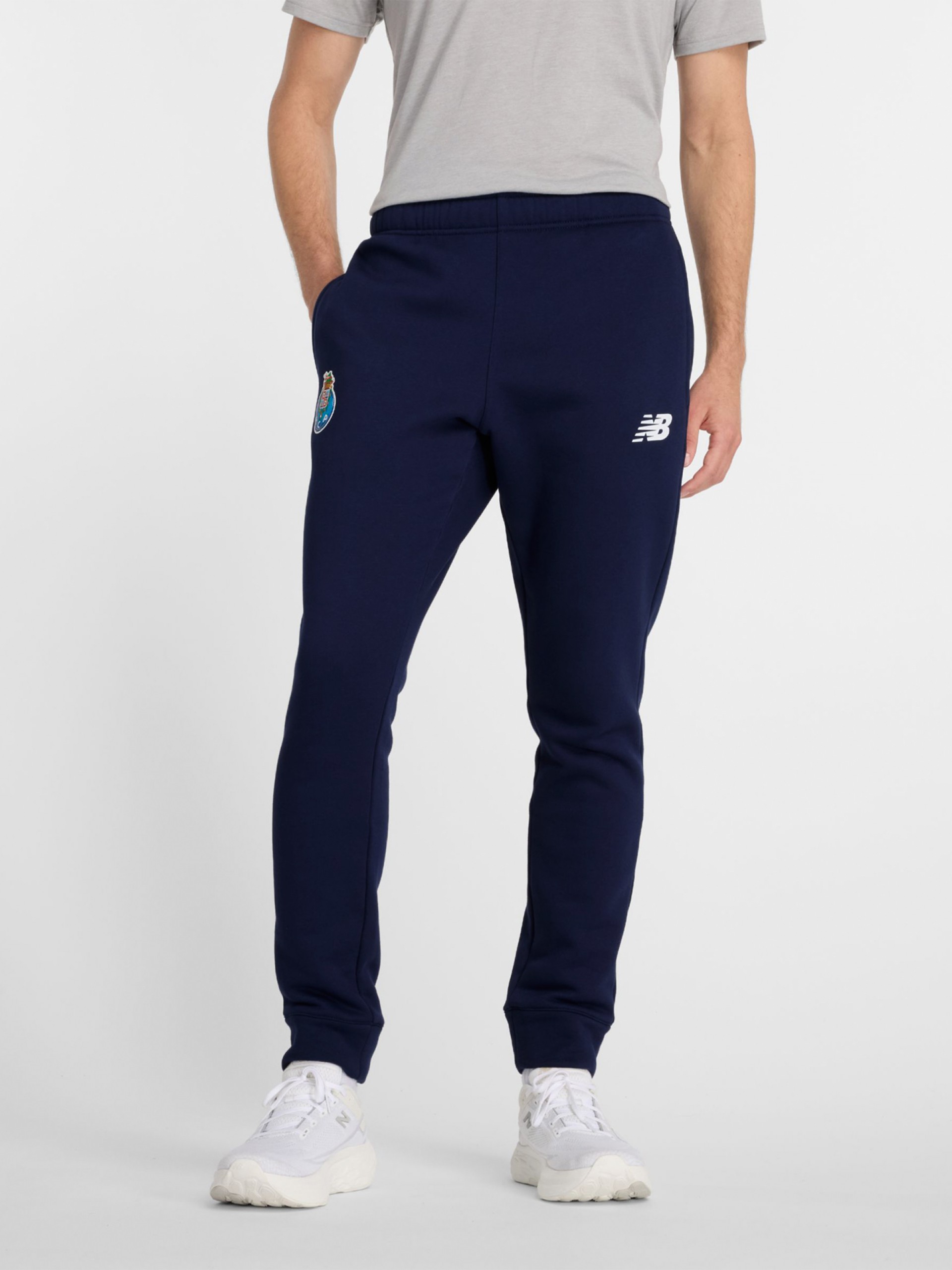 Calças New Balance Saída Jogger F. C. Porto EP24/25