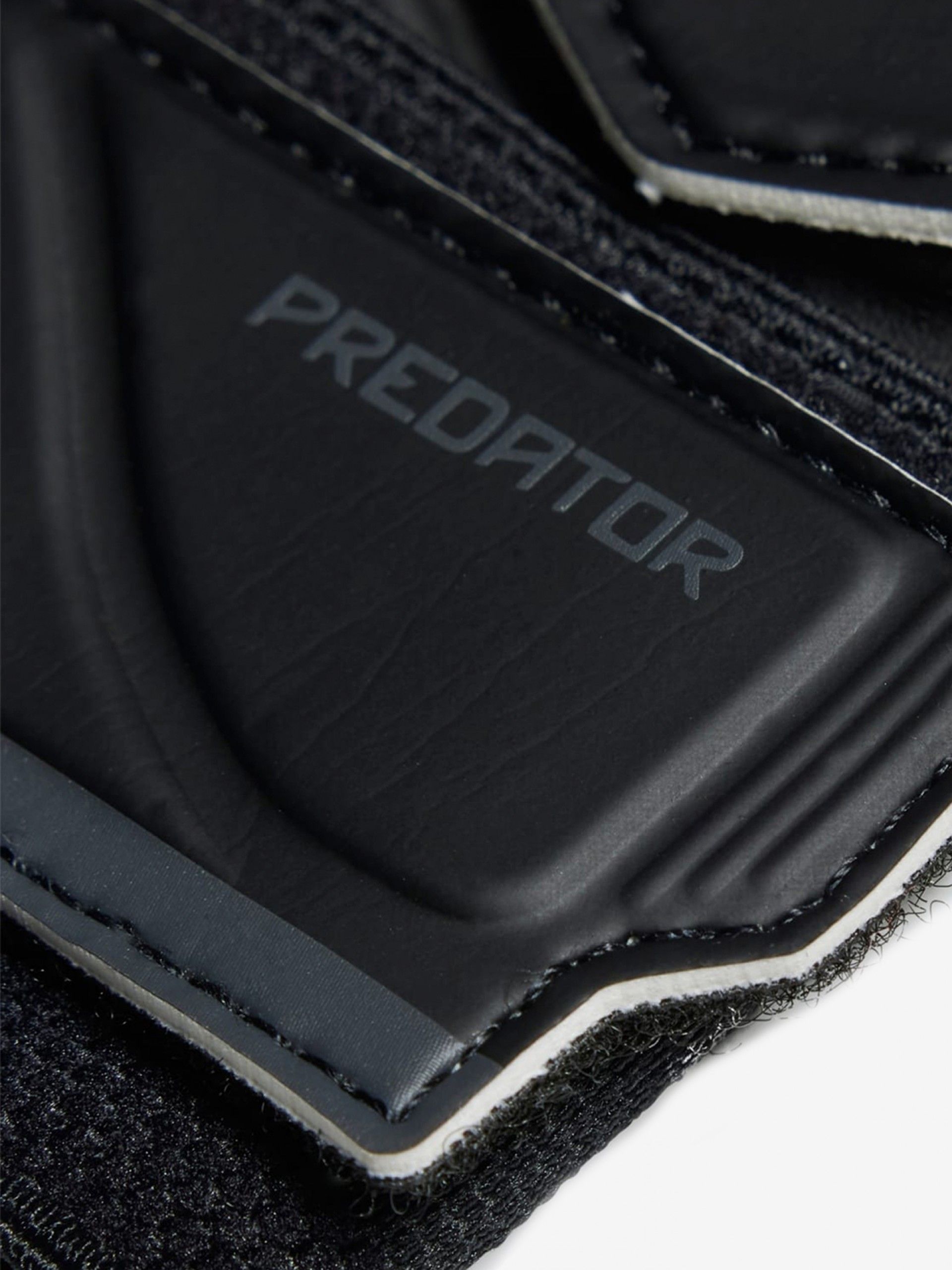 Adidas Predator Training J Goalkeeper Gloves