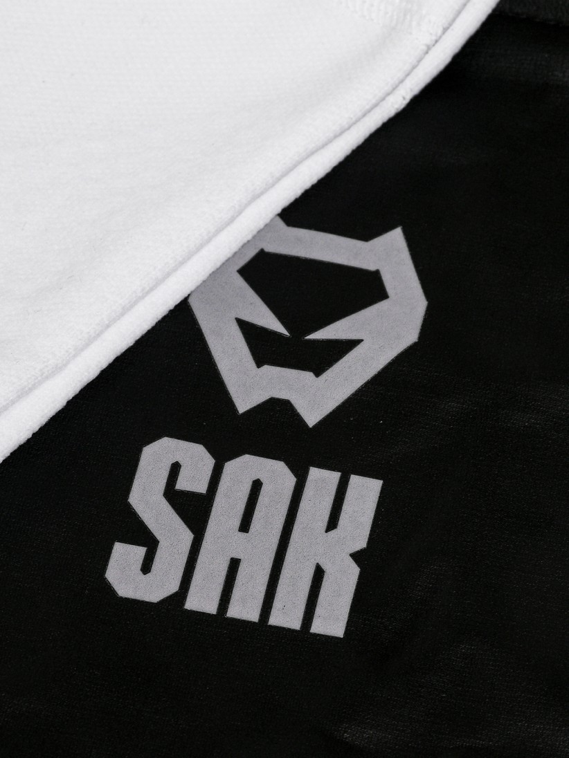 Sak Morph Shin Guards