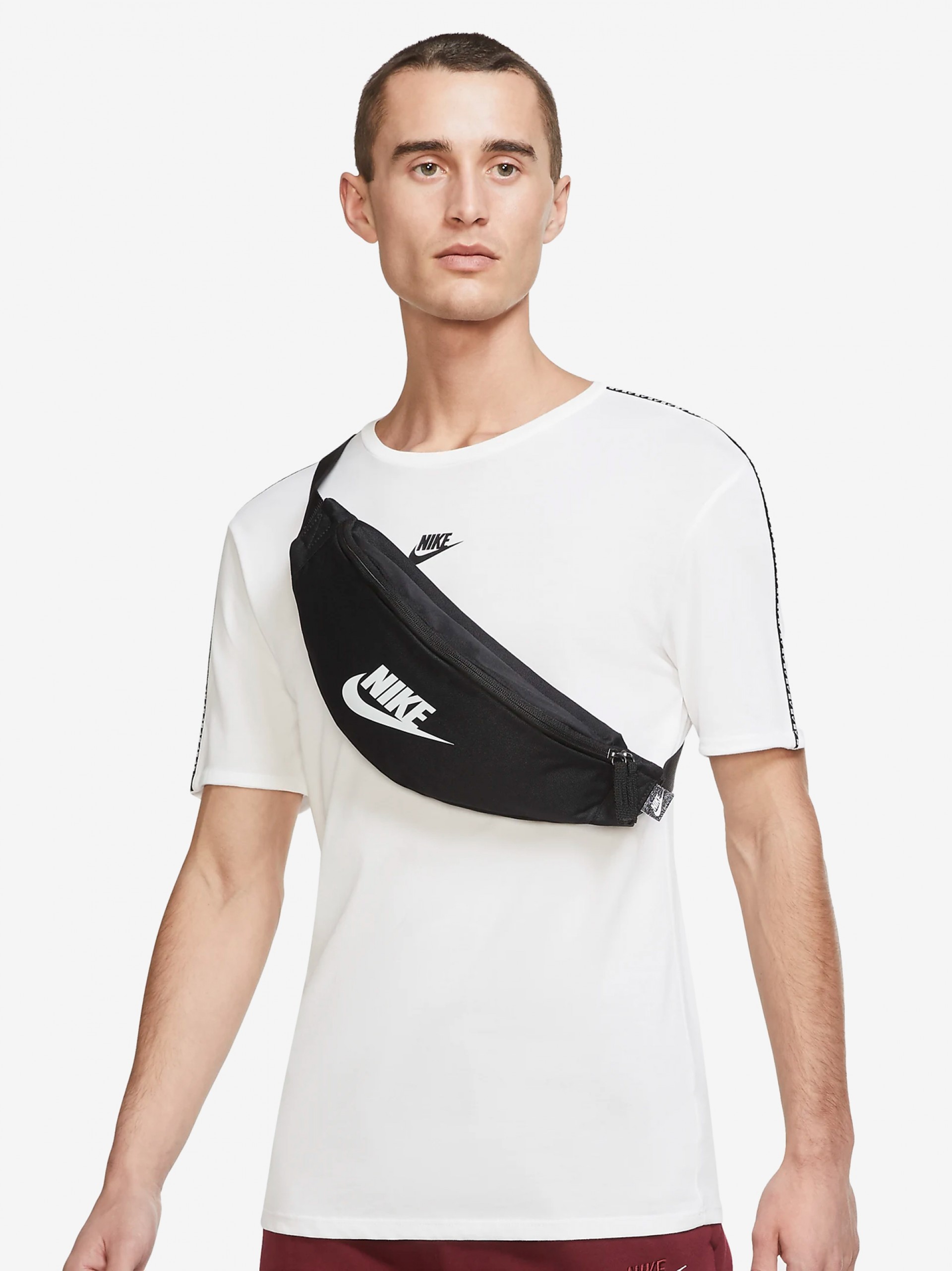 Nike Heritage Black Waist Bag