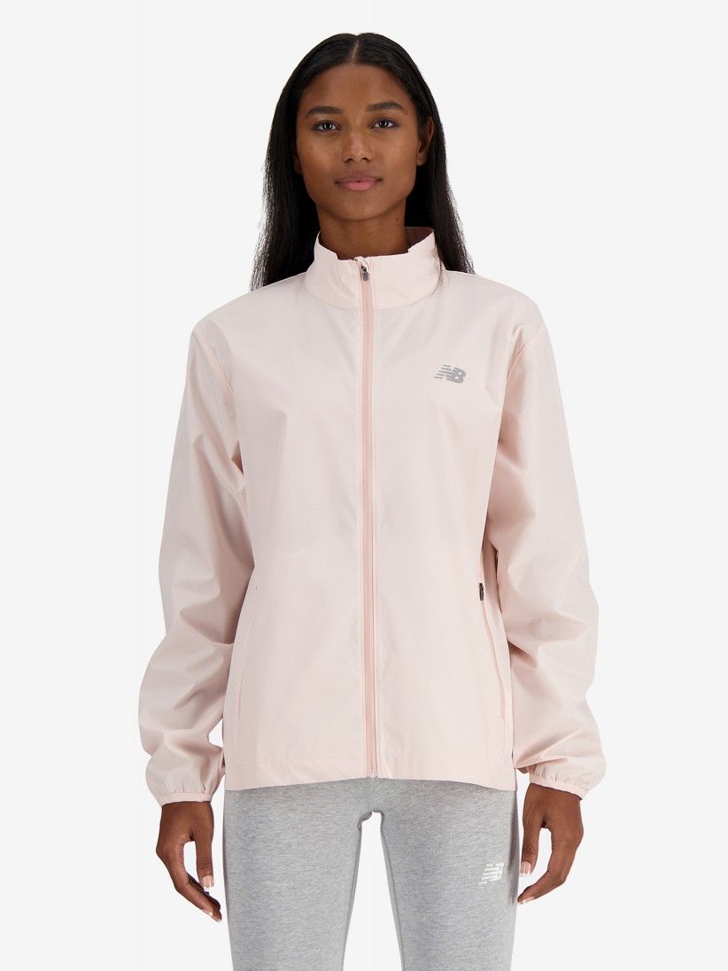 Chaqueta New Balance Sport Essentials Running Rosa