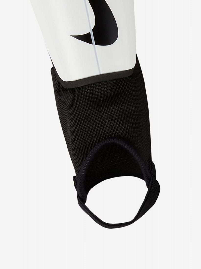 Nike Charge Kids Shin Guards