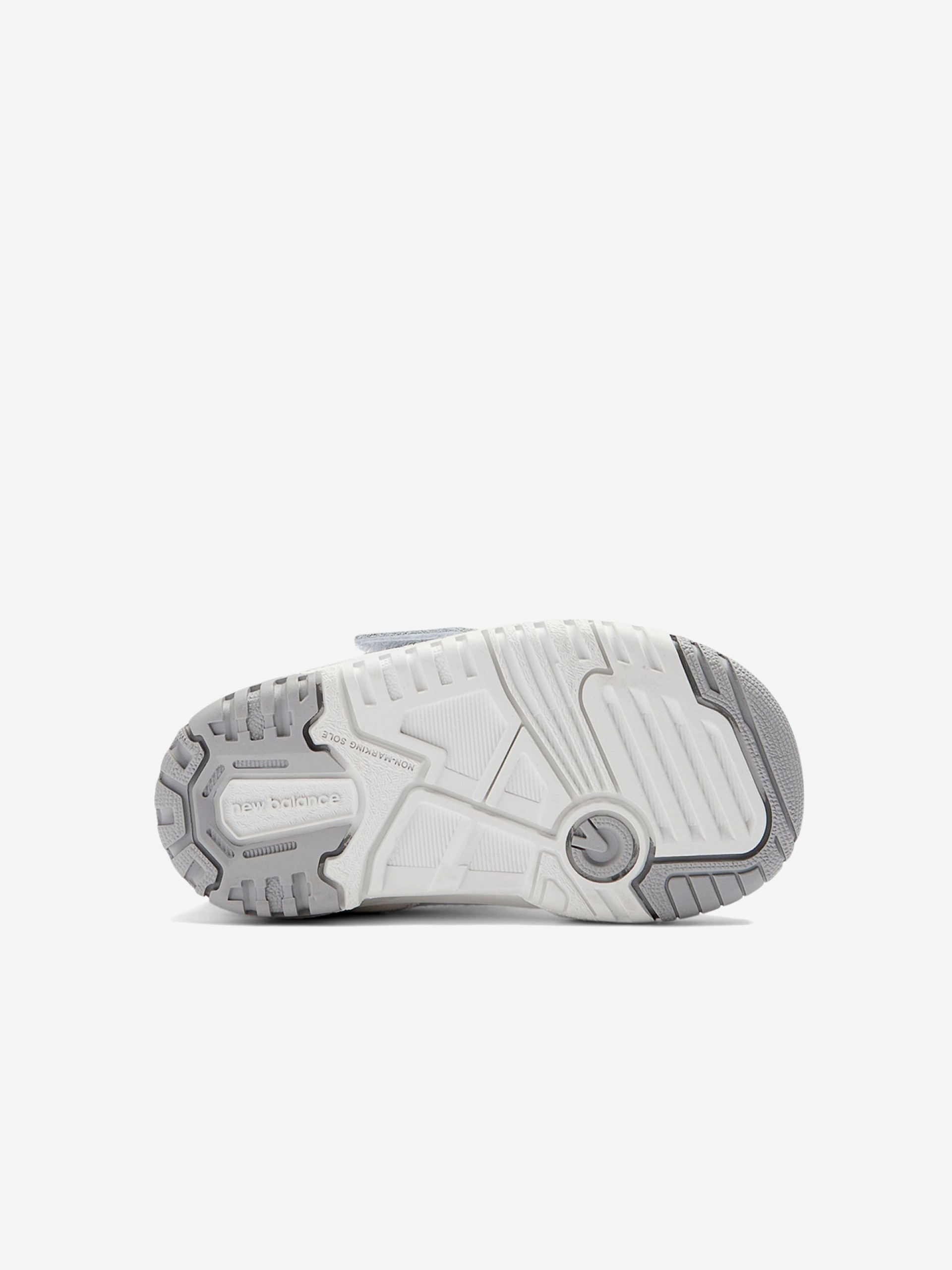 Sapatilhas New Balance IHB550 V1