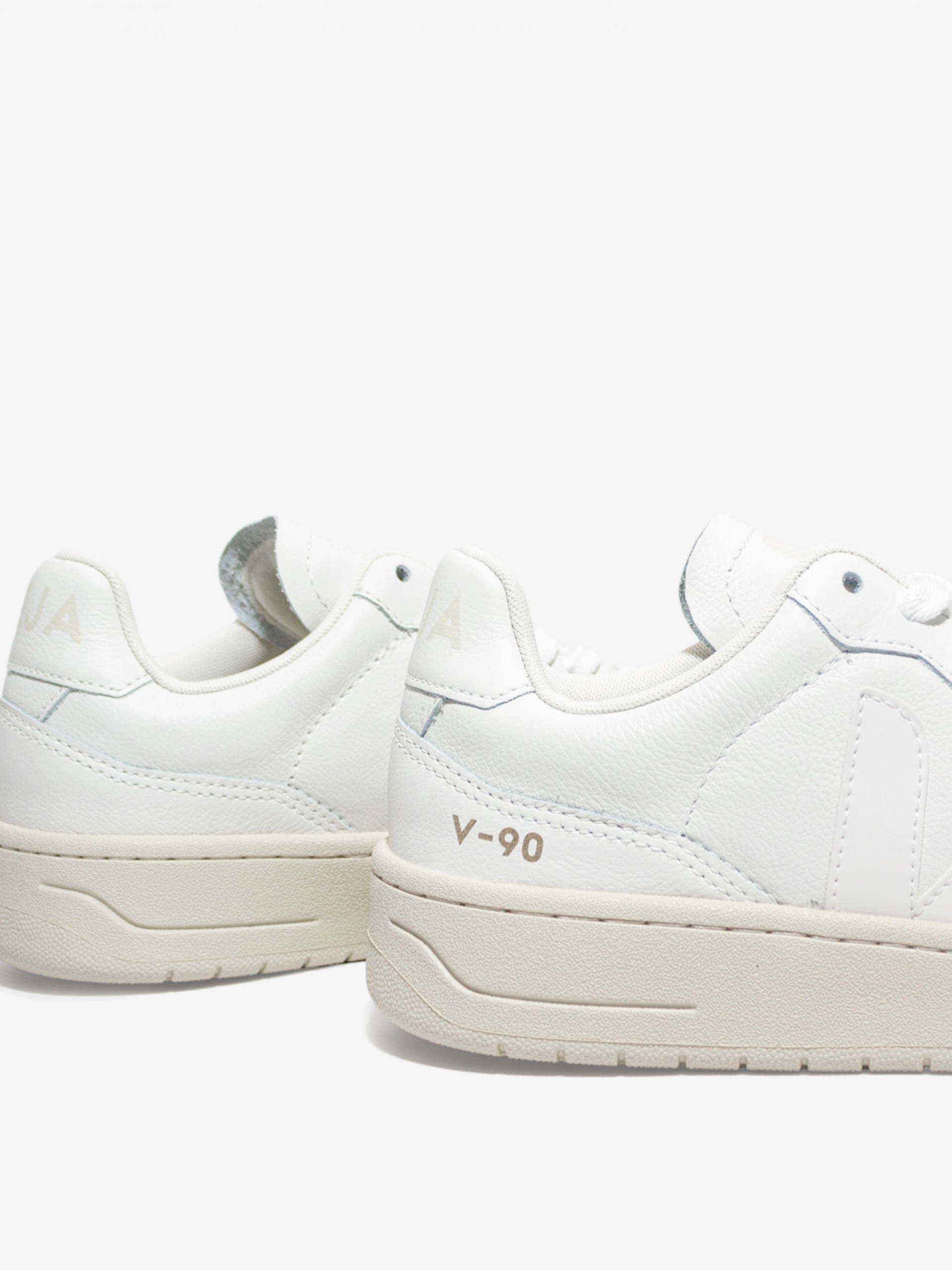 VEJA V-90 Leather Sneakers