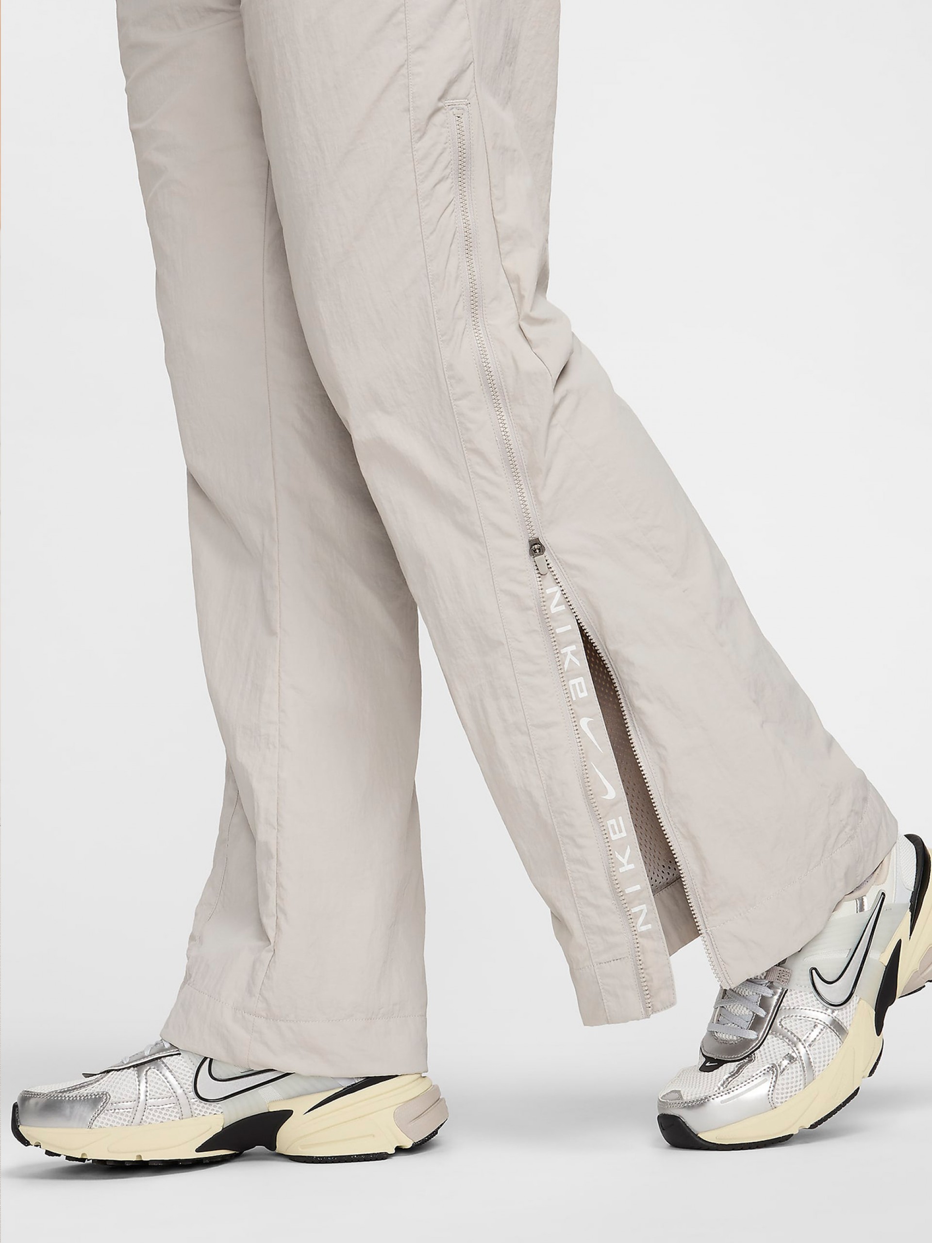 Nike Sportswear Collection Trousers