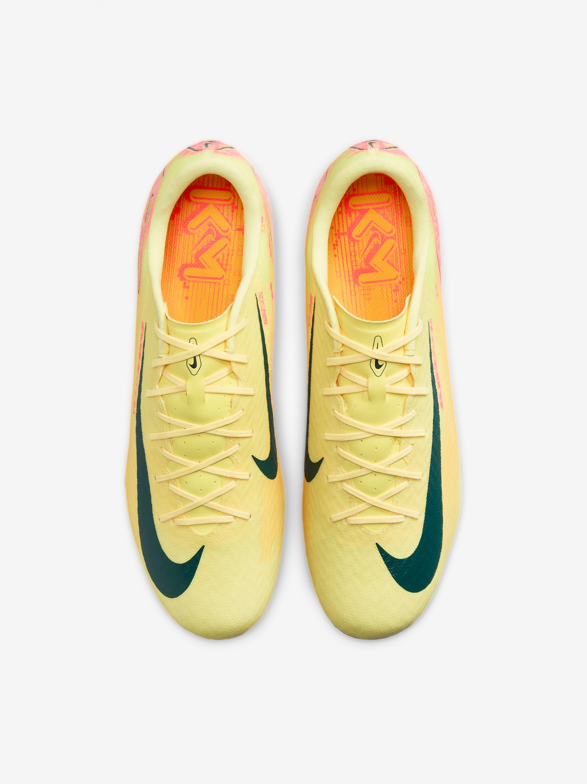 Nike Mercurial Vapor 16 Academy Kylian Mbappé FG/MG Football Boots