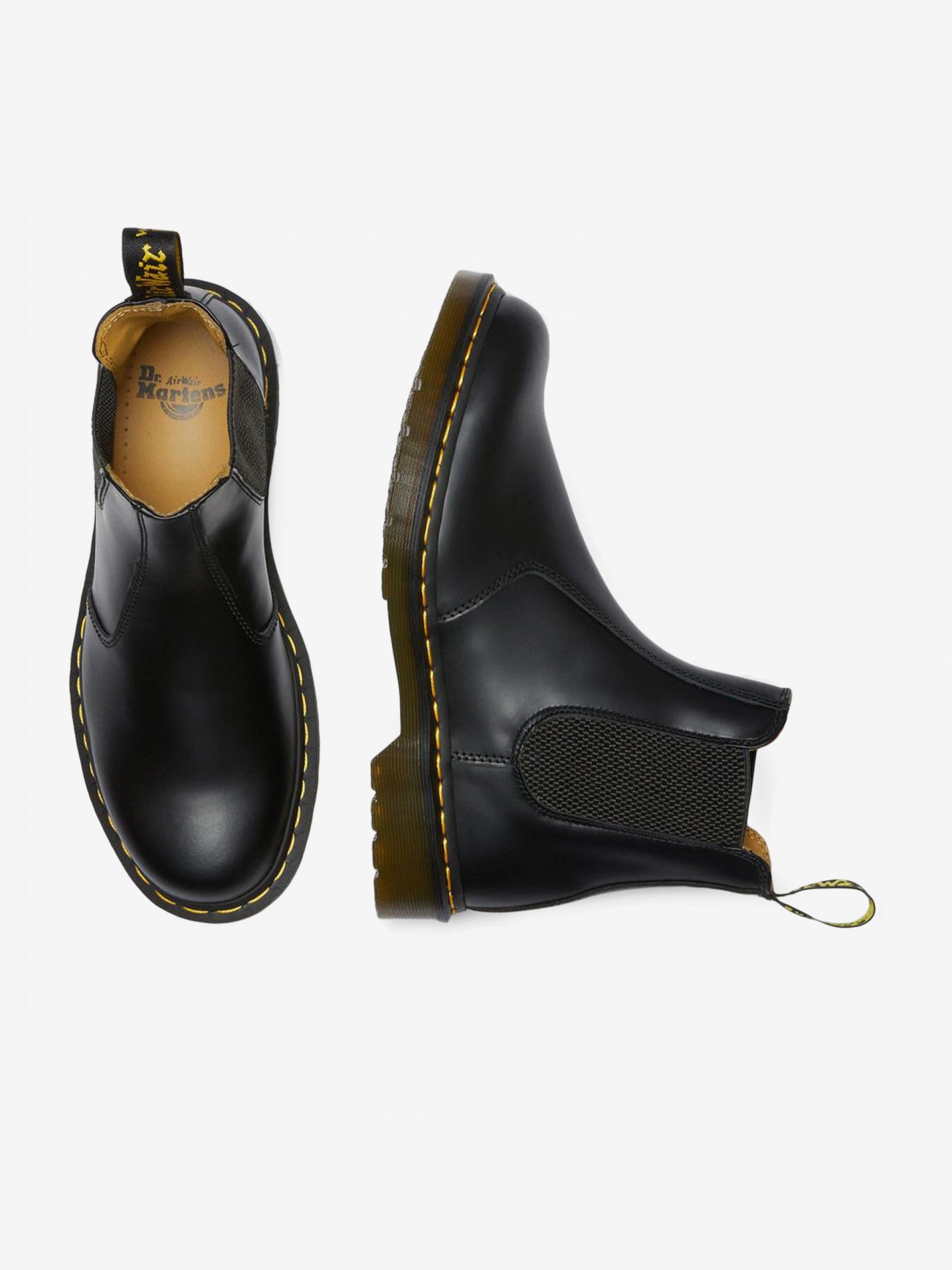 Dr. Martens Chelsea 2976 Boots