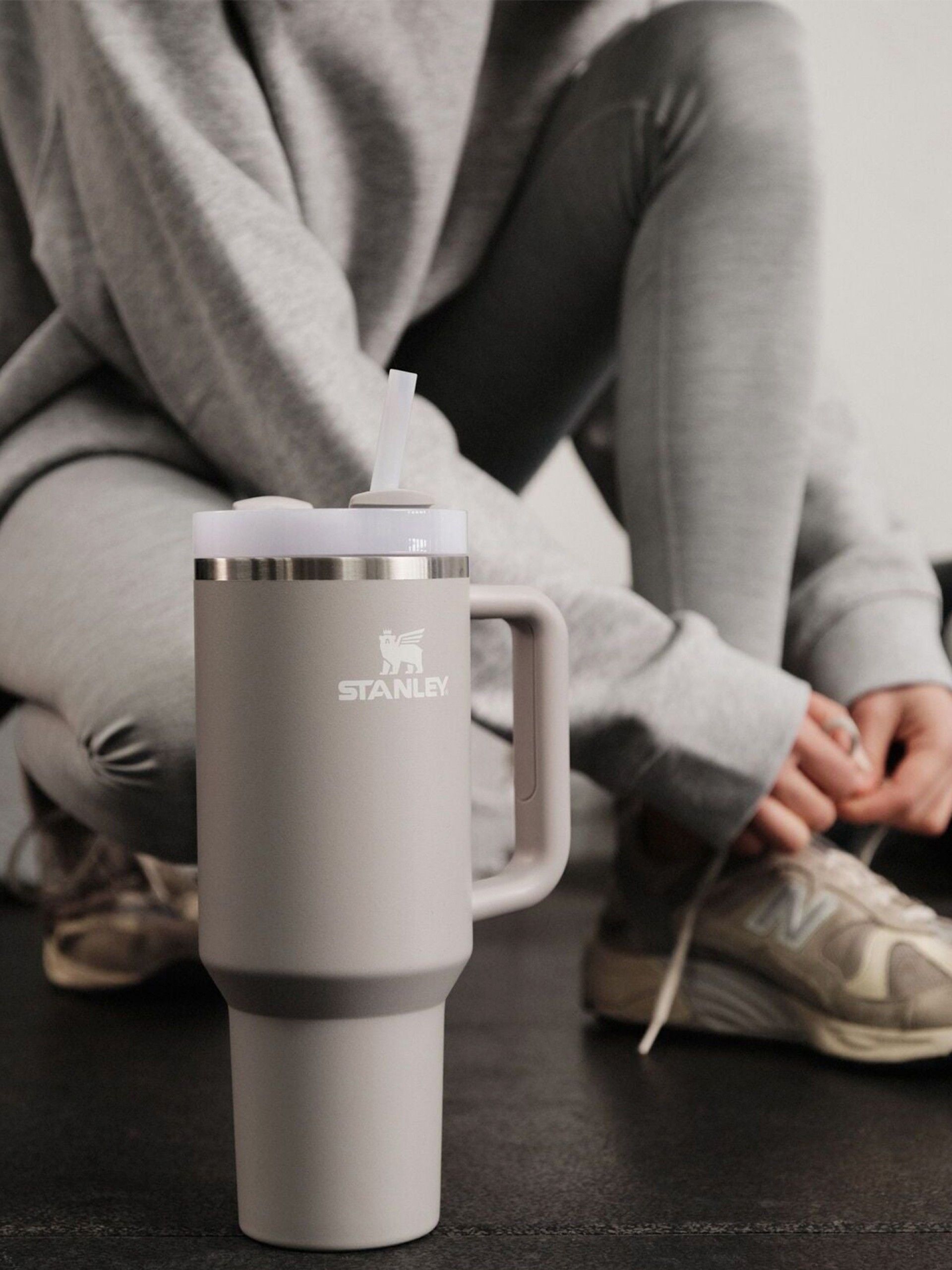 Vaso Térmico Stanley Quencher H2.0 Flowstate Tumbler 1.2L Gris