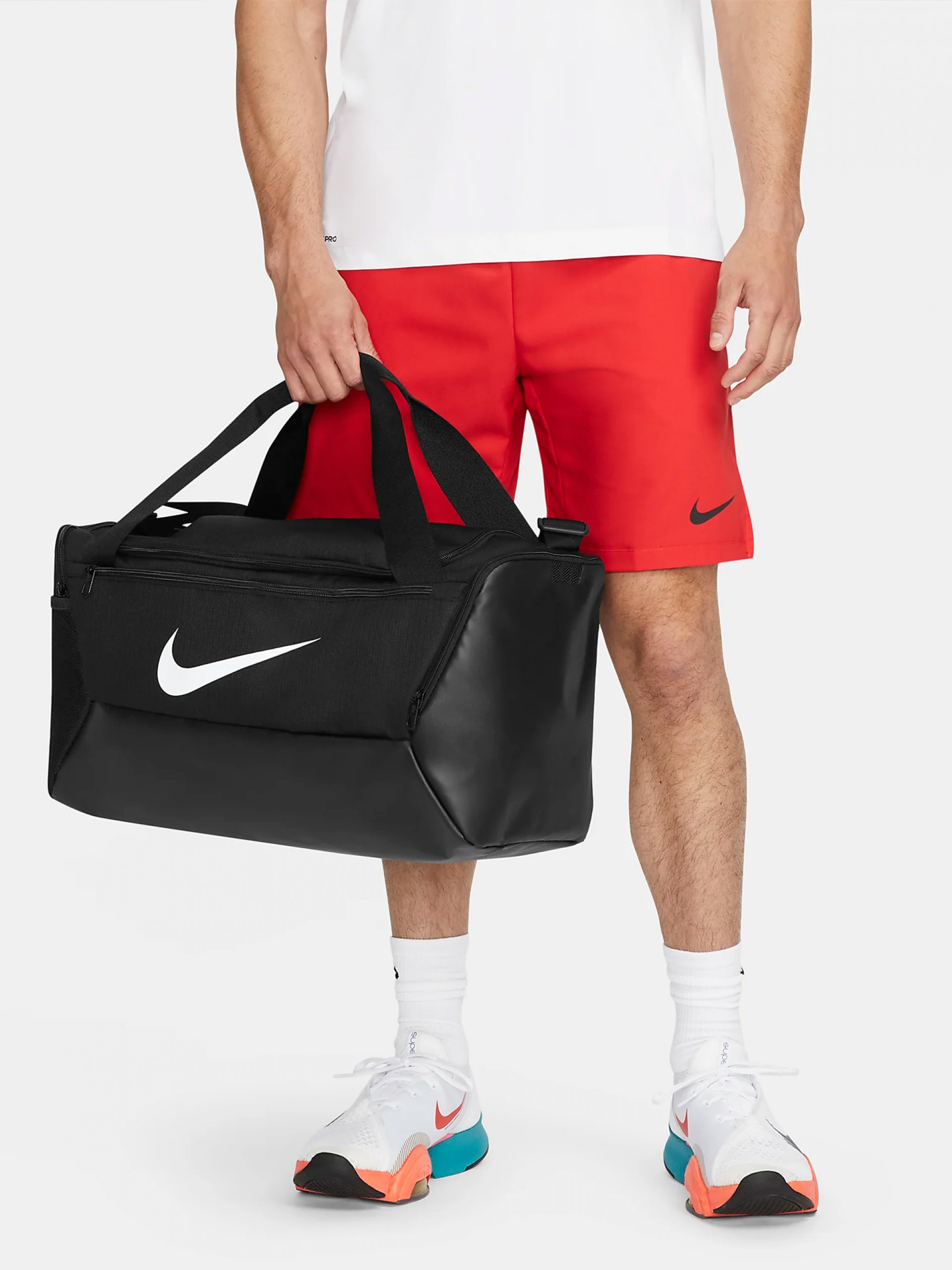 Bolsa Nike Brasilia 9.5 (41L) Negra