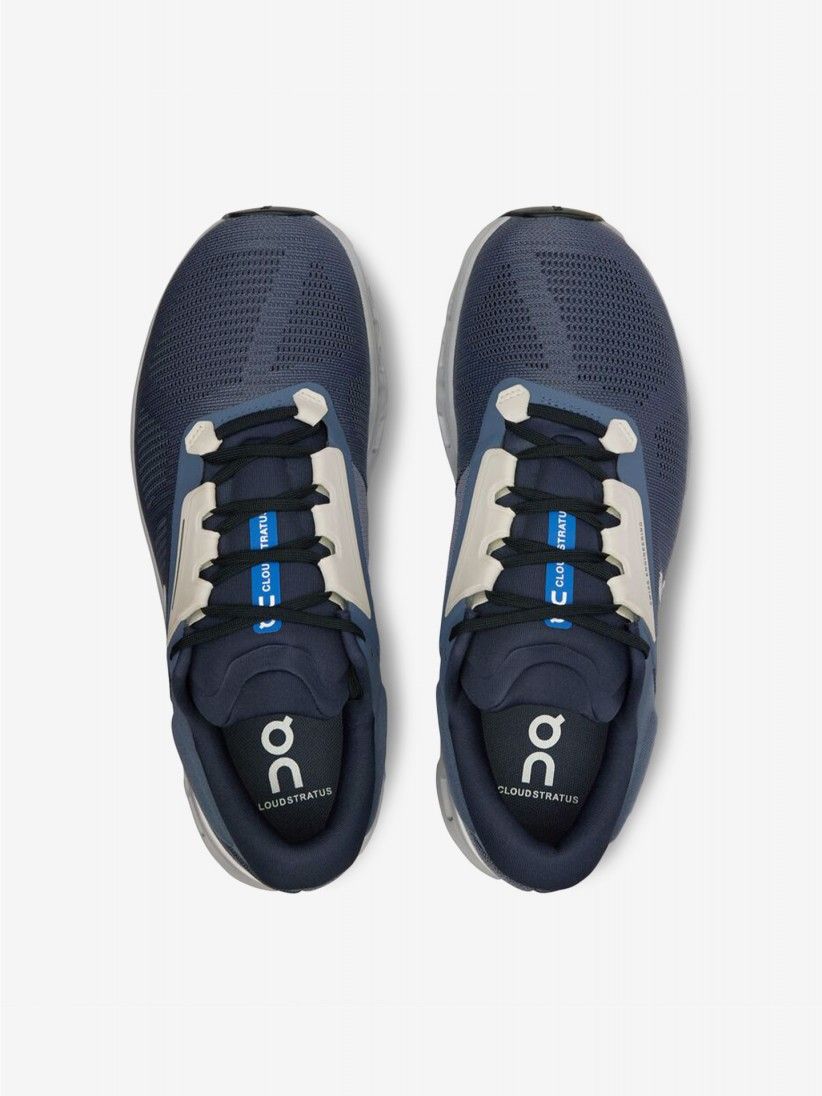 On Running Cloudstratus 3 Sneakers