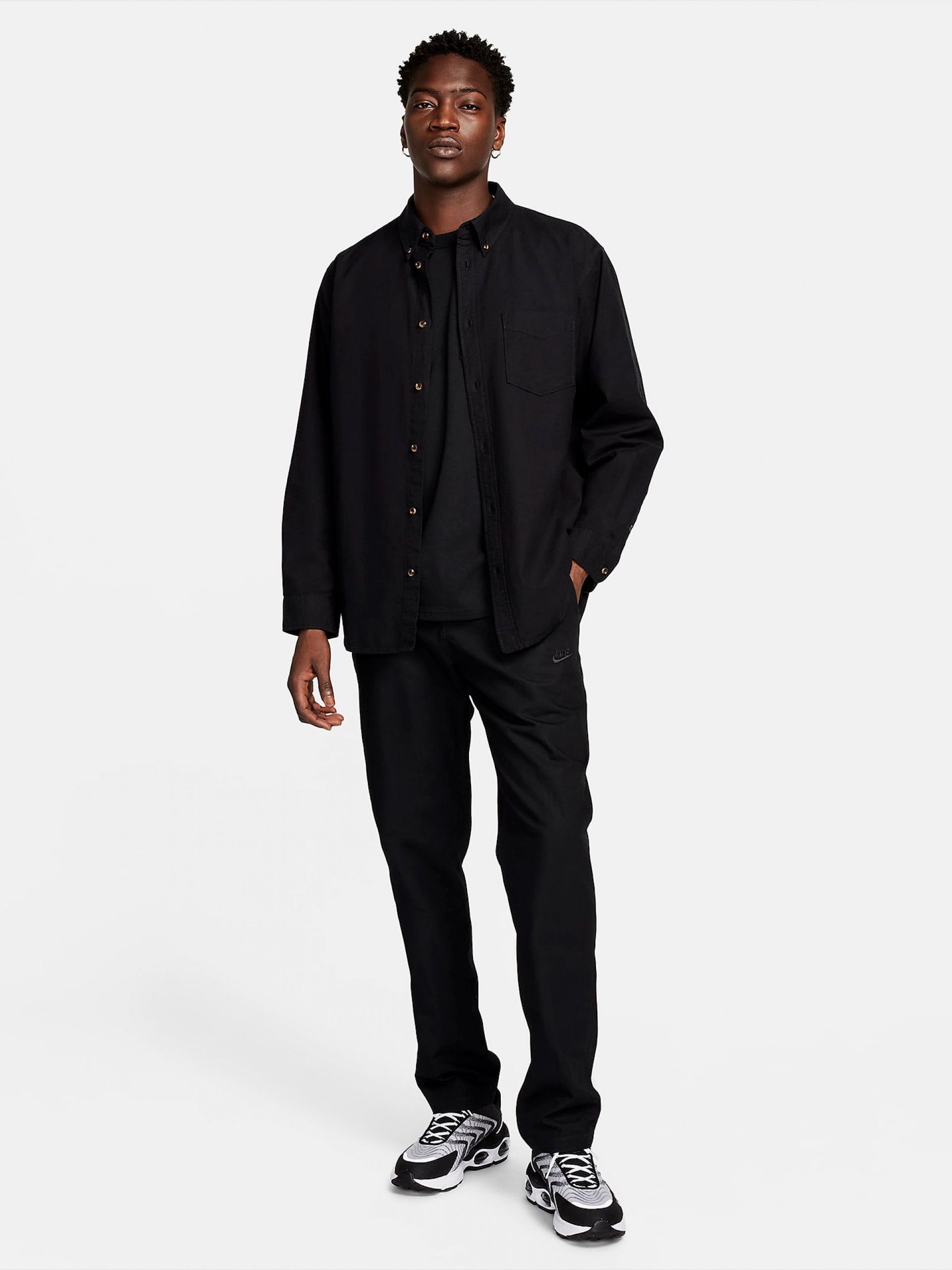 Calças Nike Club Chino