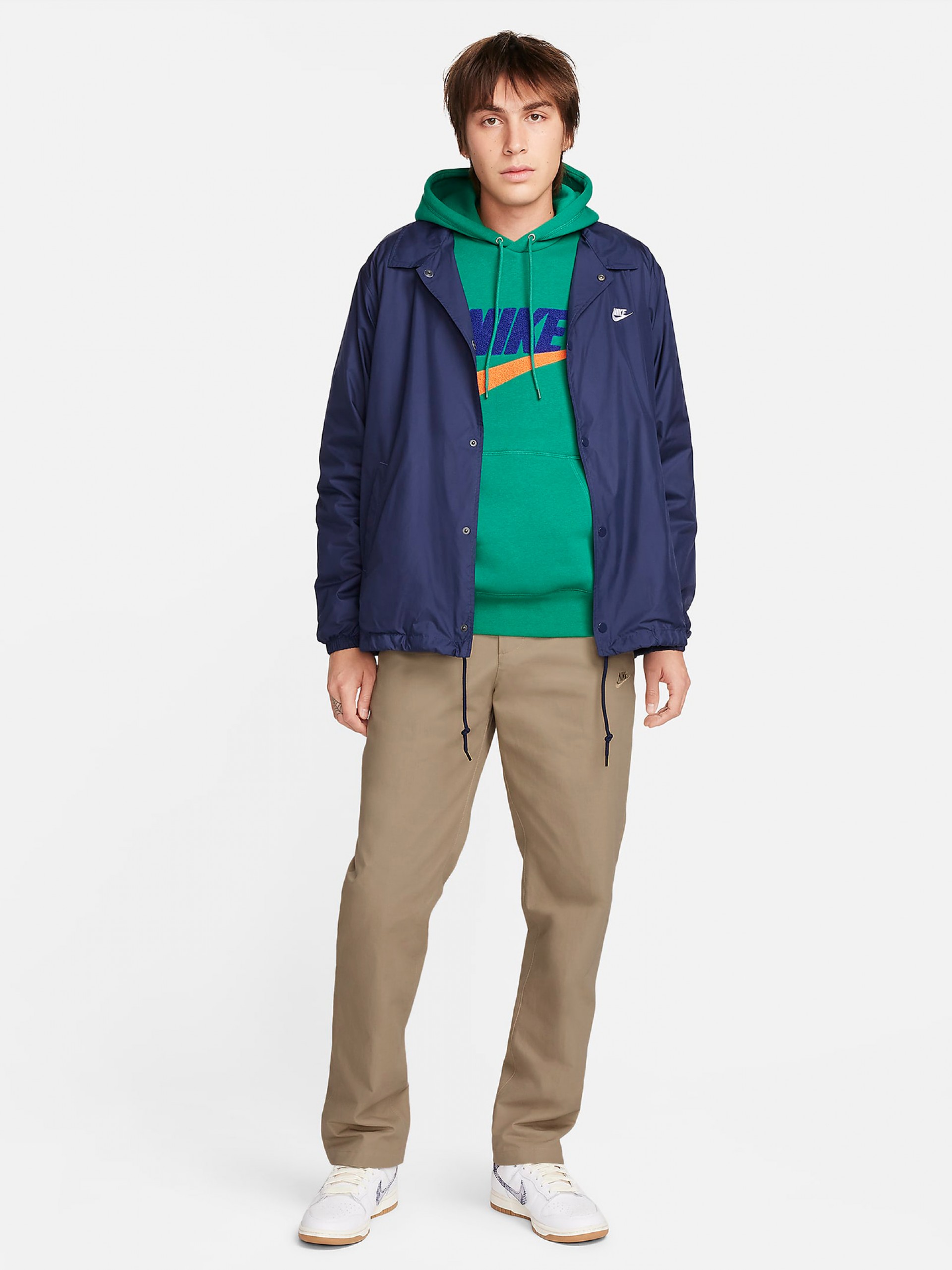 Calças Nike Club Chino