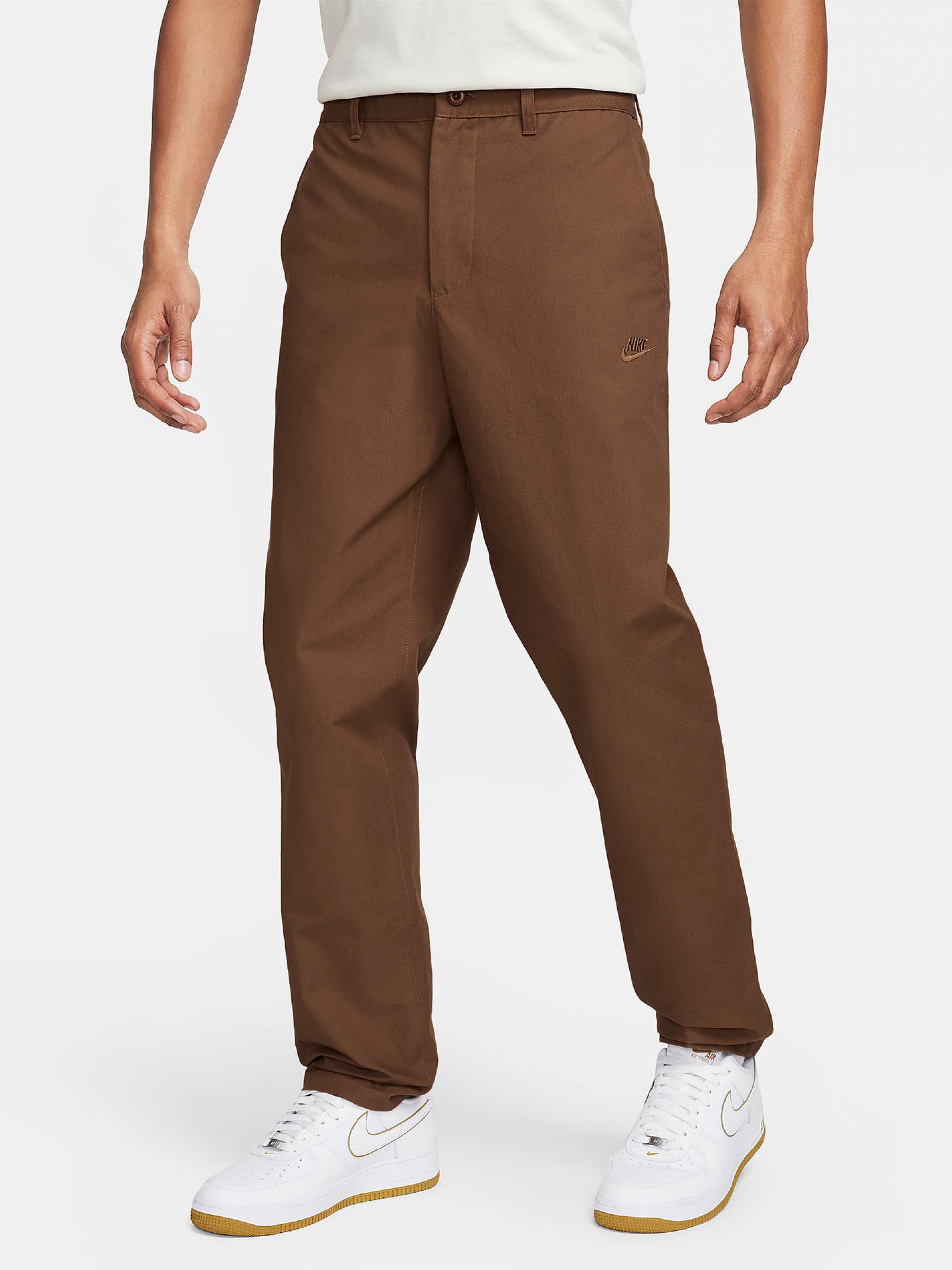 Calças Nike Club Chino