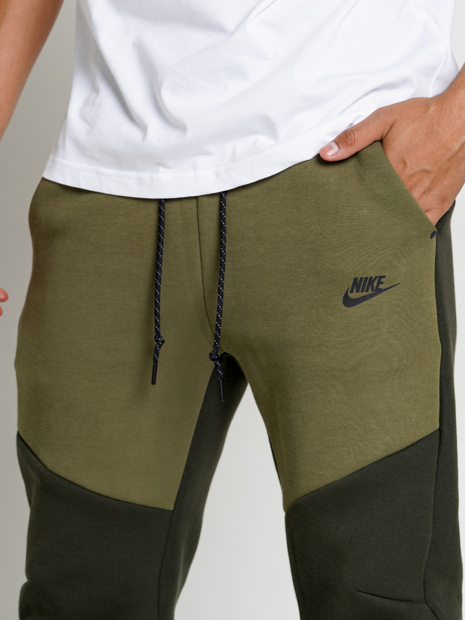 Pantalones Nike Tech Fleece Slim Fit
