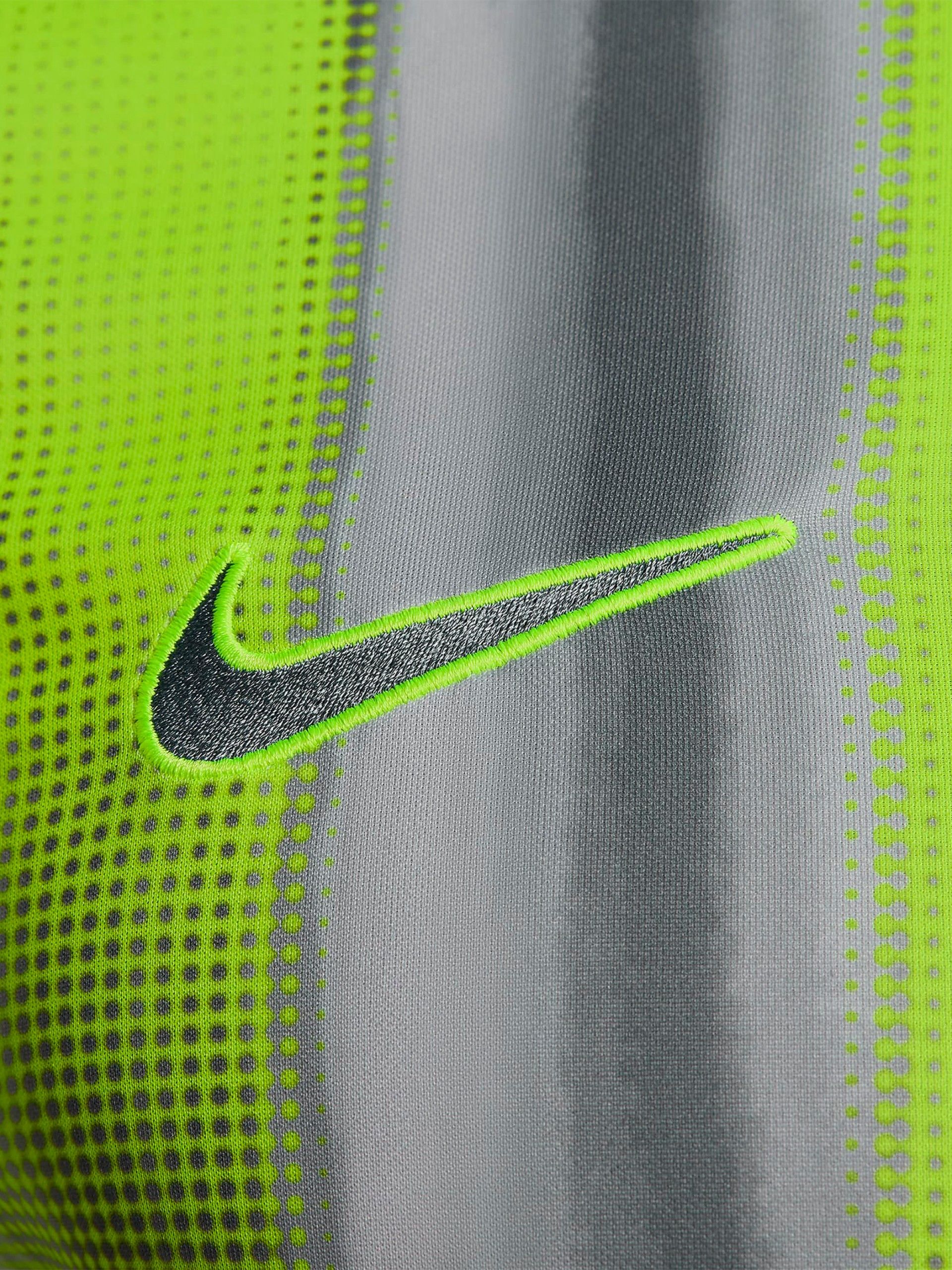 Nike Academy Dri-FIT T-shirt