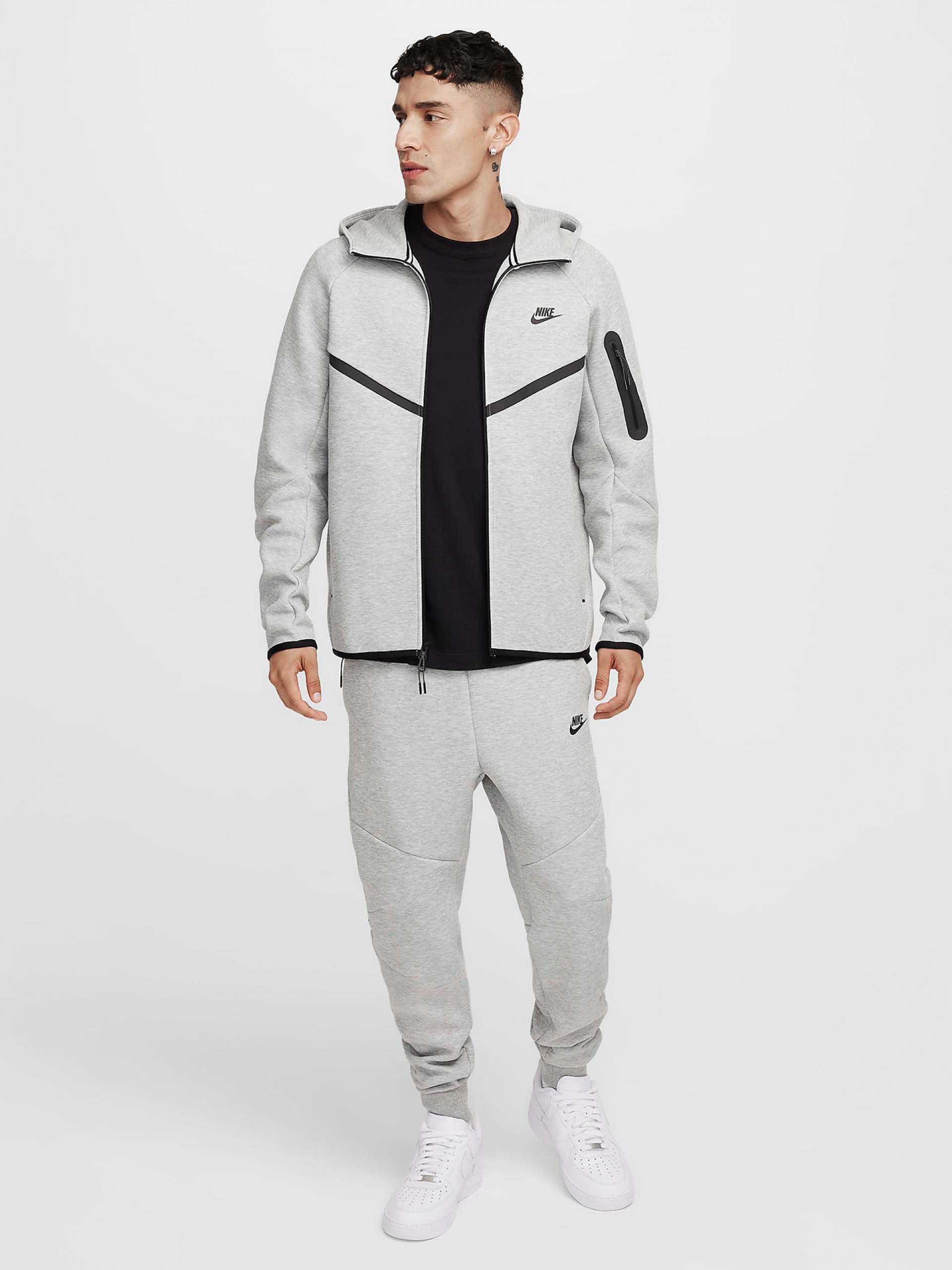 Casaco Nike Tech Fleece Windrunner