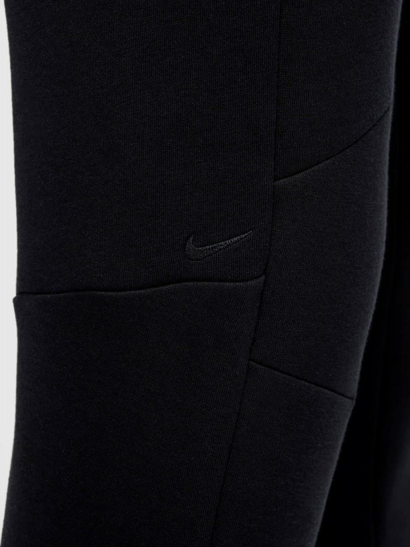 Nike Tech Fleece Slim Fit Black Trousers For Men