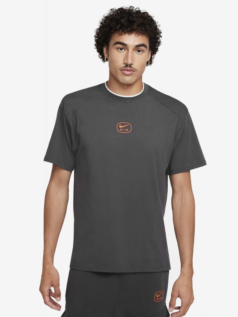 loose fit t shirt nike