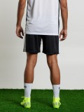Cales Pixis The Defender