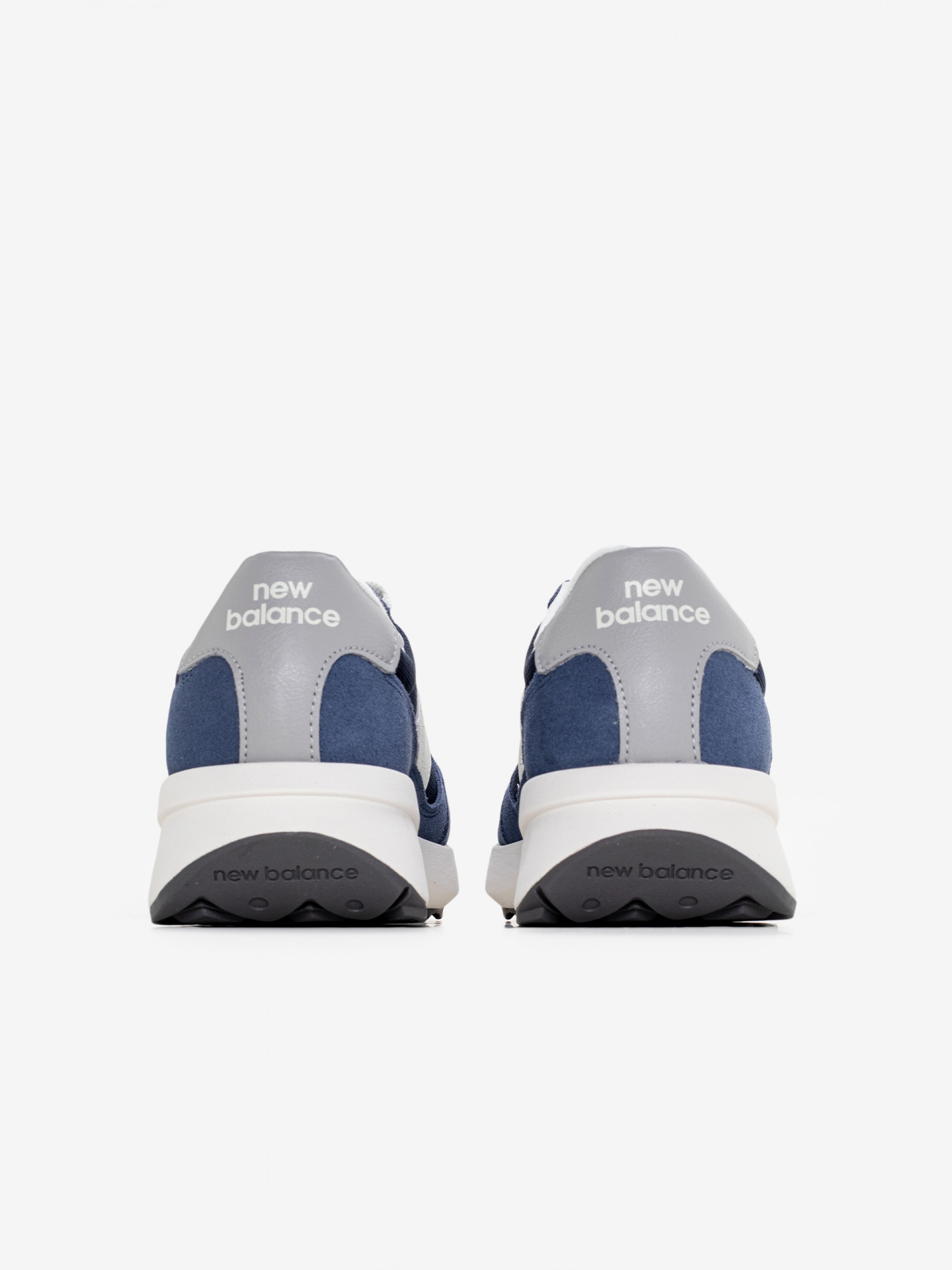 Sapatilhas New Balance GS370