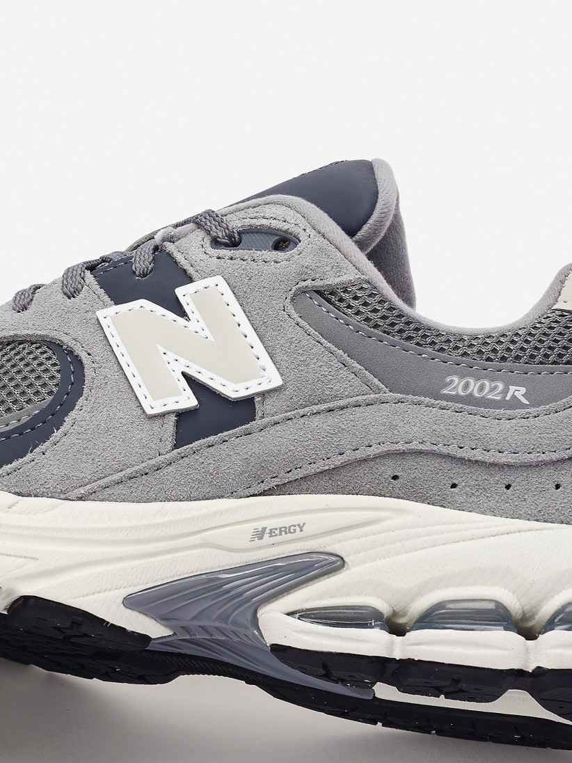 New Balance GC2002 Sneakers