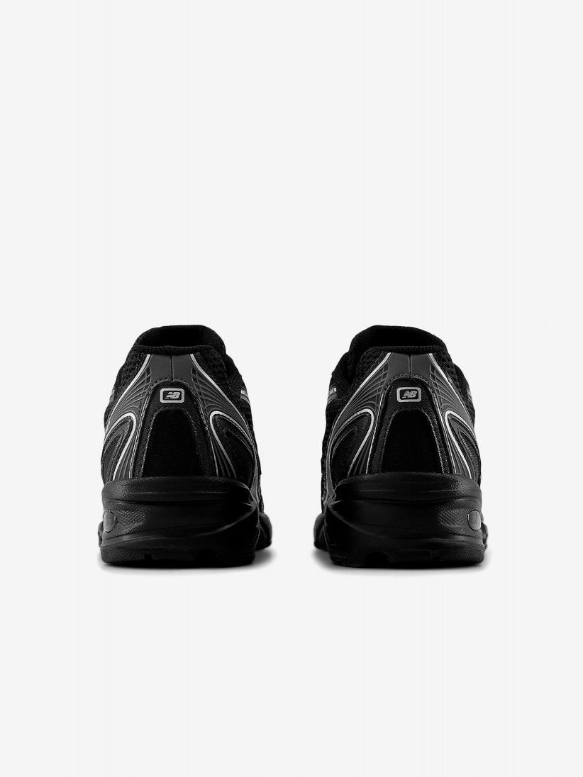 New Balance U740 V2 Sneakers