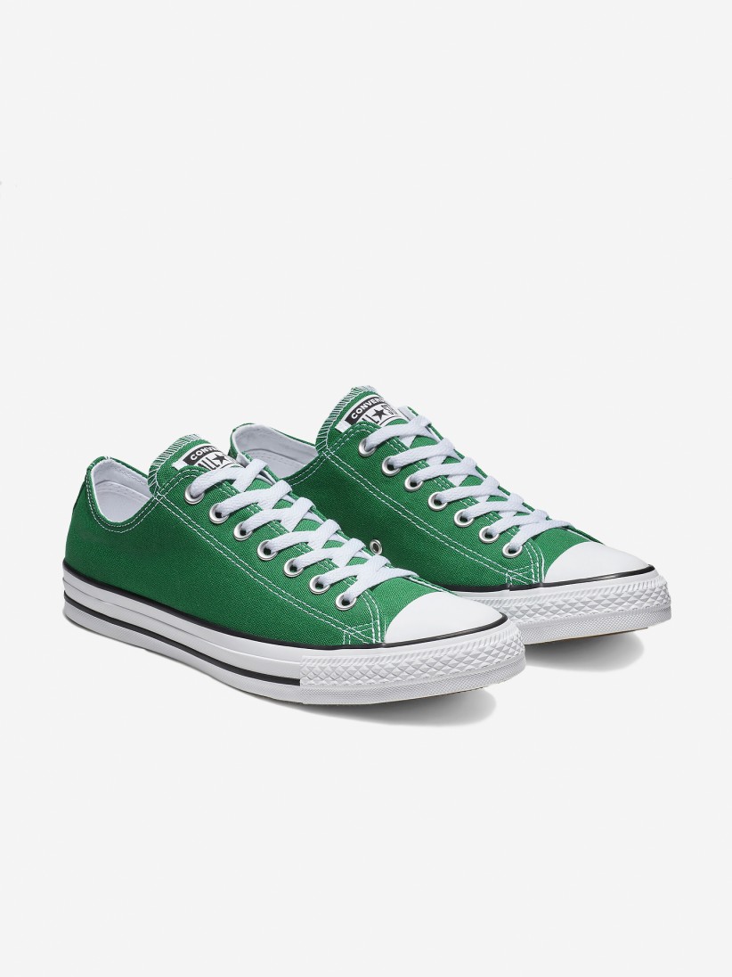 Converse Chuck Taylor All Star Classic Low Sneakers