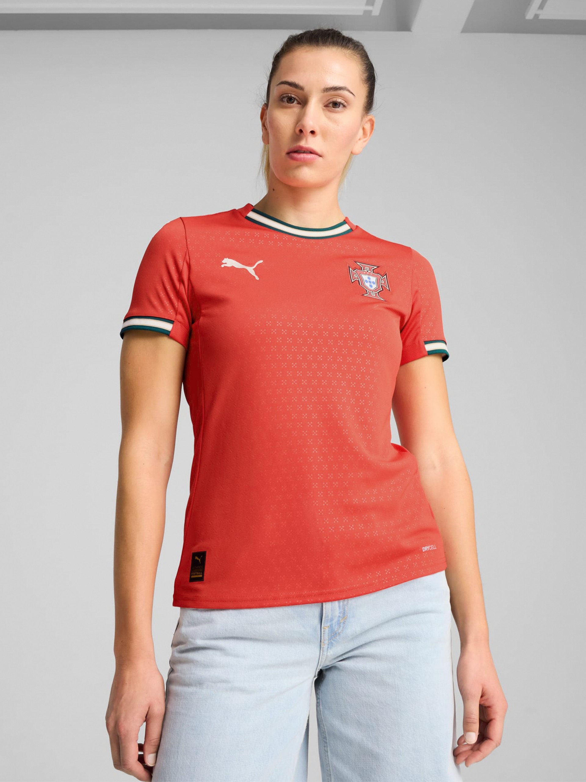 Camisola Puma Portugal Principal Vermelha W 2025