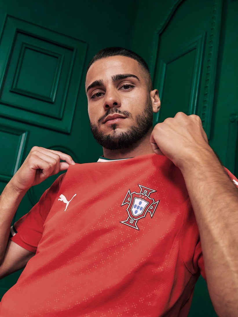 Camisola Puma Portugal Principal Autntica Vermelha 2025