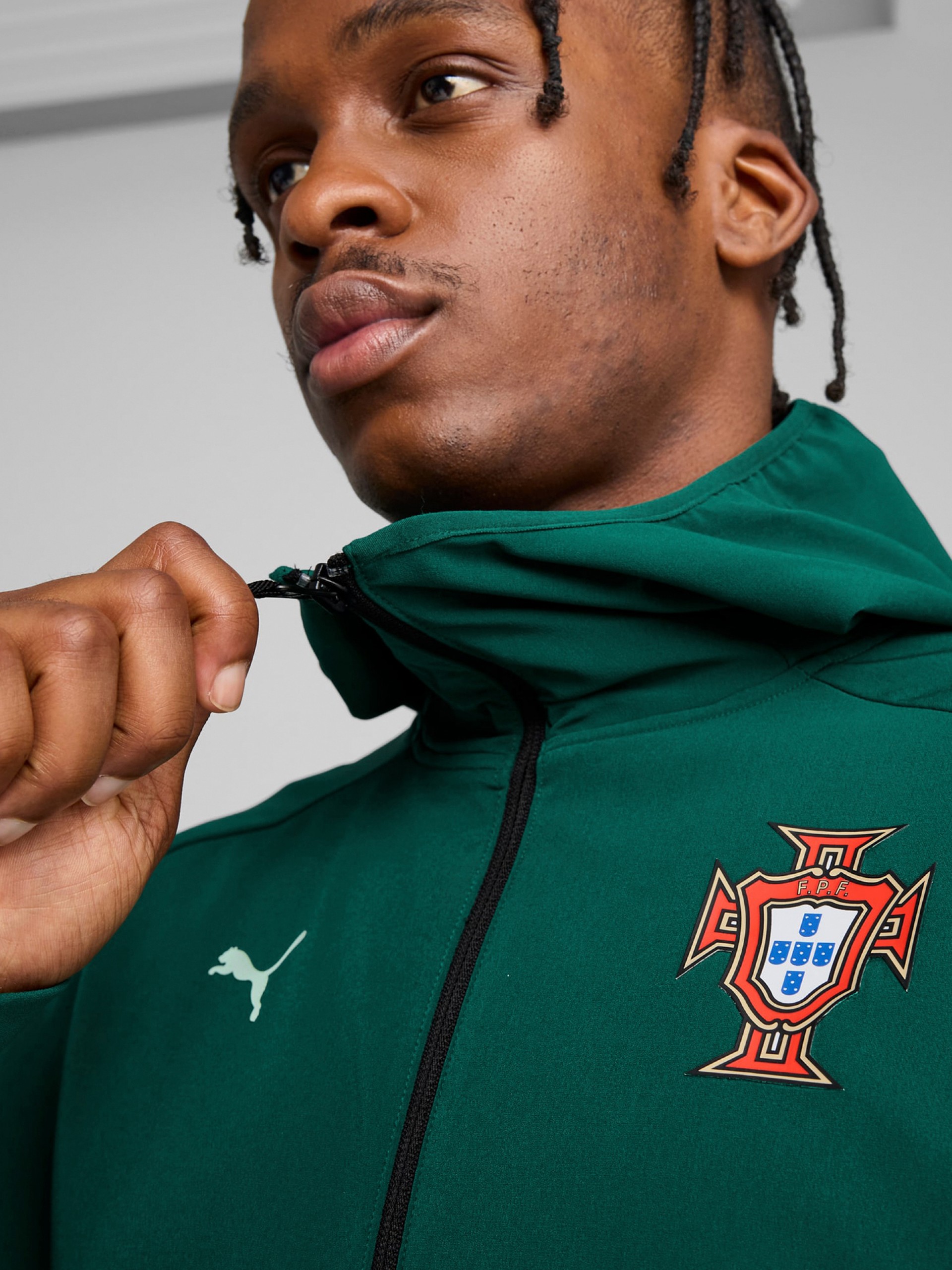 Chaqueta Puma Portugal Tech Verde 2025