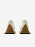 Zapatillas New Balance WS327 V1 Beige y Blancas Zapatillas New Balance WS327 V1 Beige y Blancas