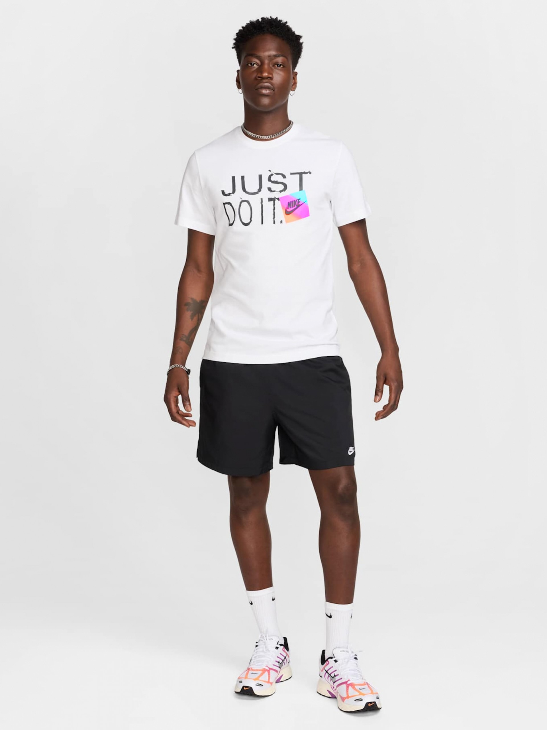 T-shirt Nike Sportswear Just Do It Branca Para Homem