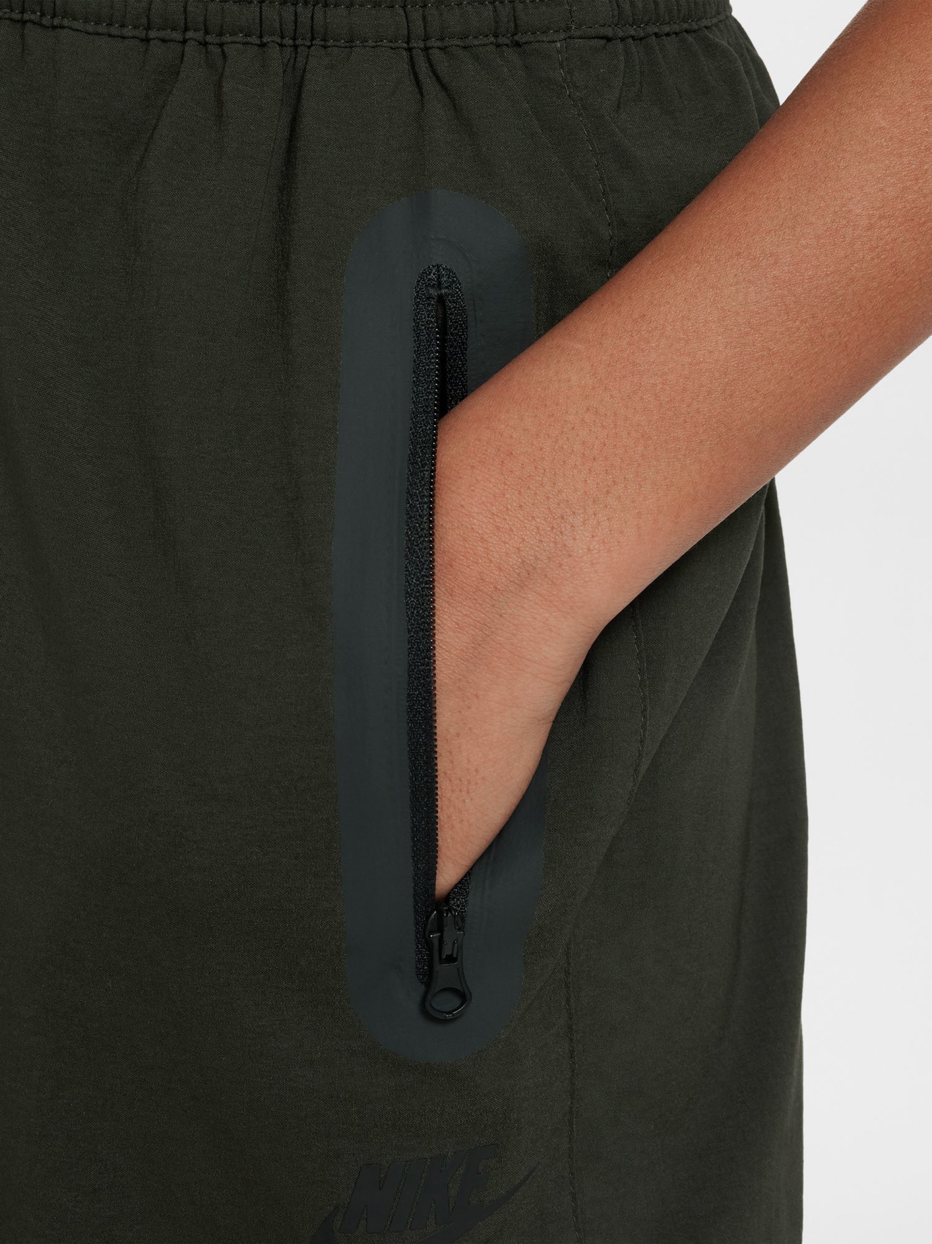 Pantalones Nike Tech Verdes Para Niño