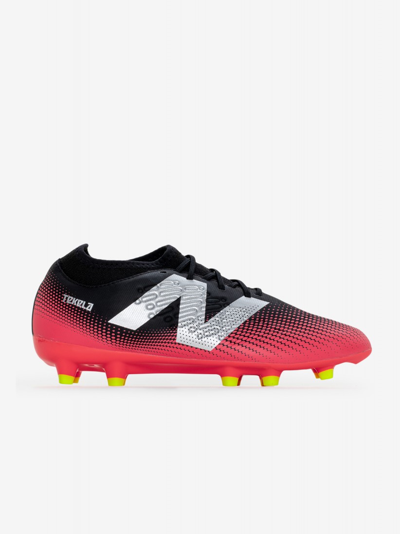 Chuteiras New Balance Tekela Magique V4+ FG