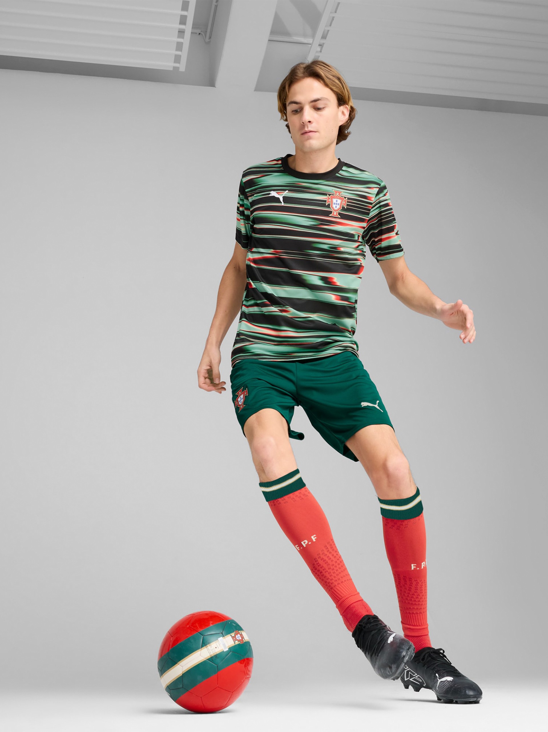 Camisola Puma Portugal Aquecimento 2025