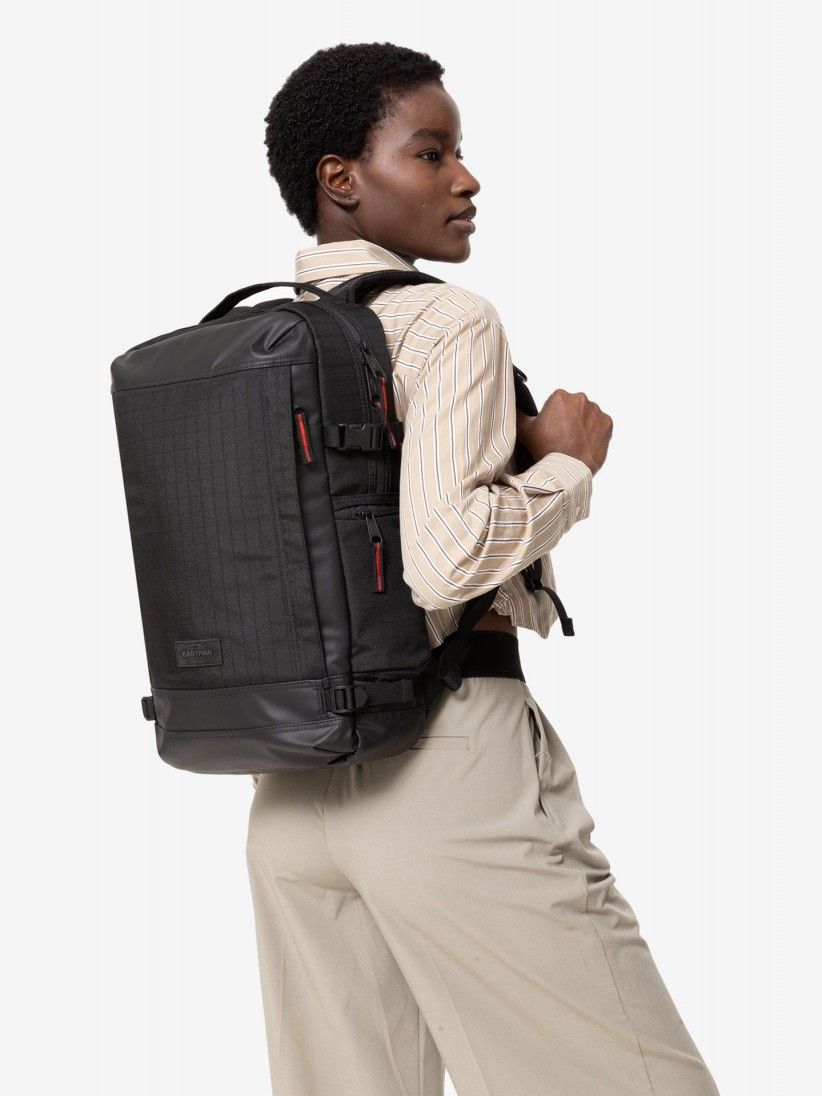 Mochila Eastpak Tecum M CNNCT Negra