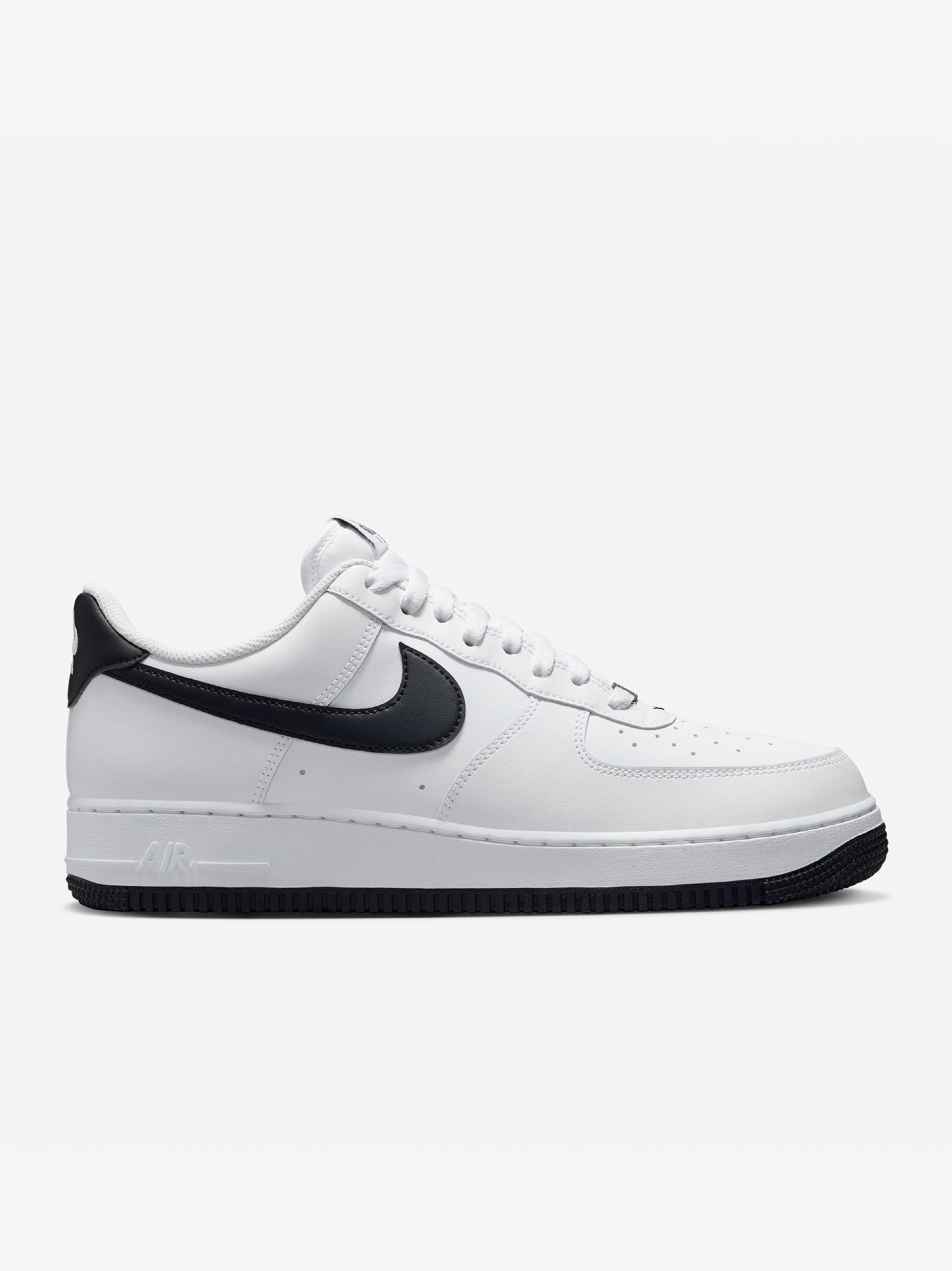 Sapatilhas Nike Air Force 1 Brancas e Pretas Para Homem
